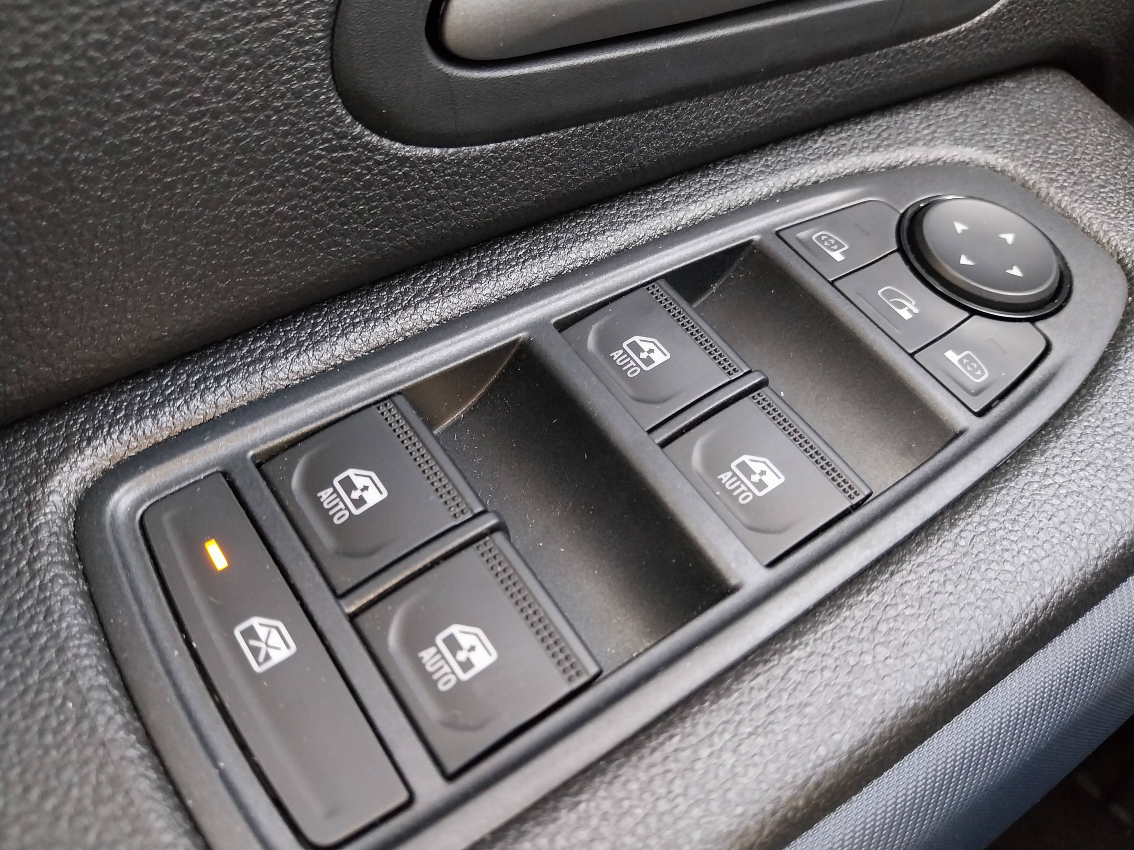 Vente en ligne Dacia Duster  Hybrid 140 au prix de 26 800 €