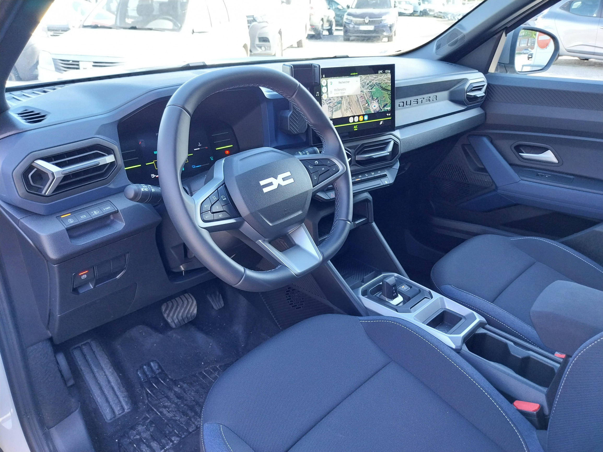 Vente en ligne Dacia Duster  Hybrid 140 au prix de 26 800 €
