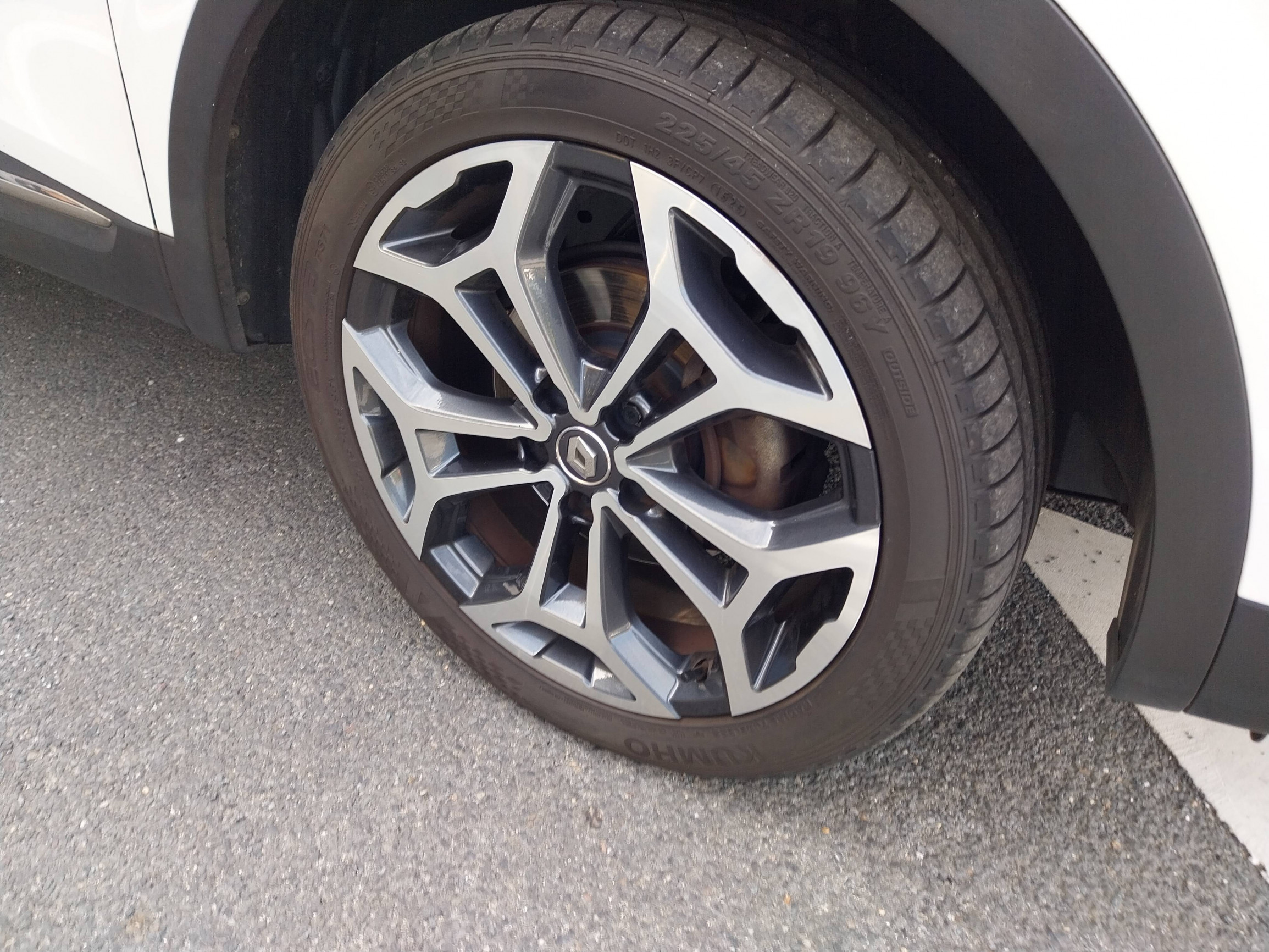 Vente en ligne Renault Kadjar  Blue dCi 115 au prix de 16 800 €