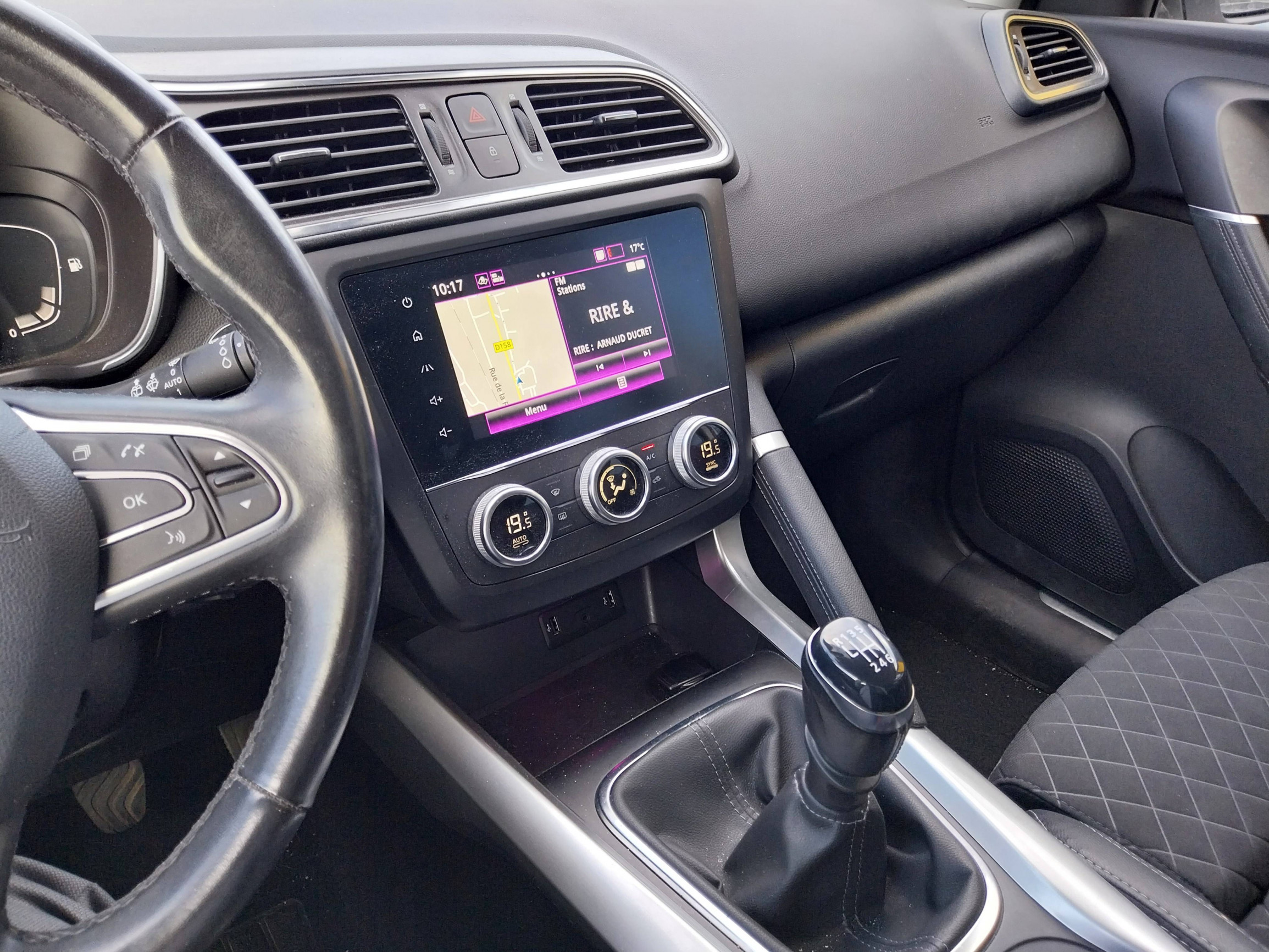 Vente en ligne Renault Kadjar  Blue dCi 115 au prix de 16 800 €