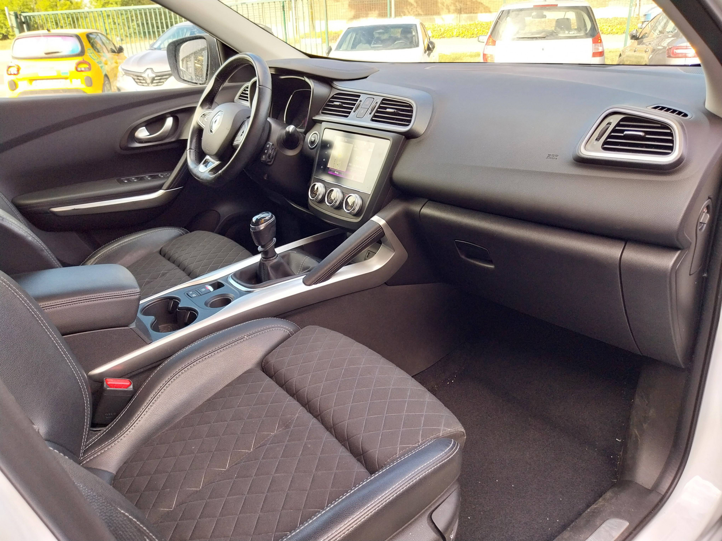 Vente en ligne Renault Kadjar  Blue dCi 115 au prix de 16 800 €