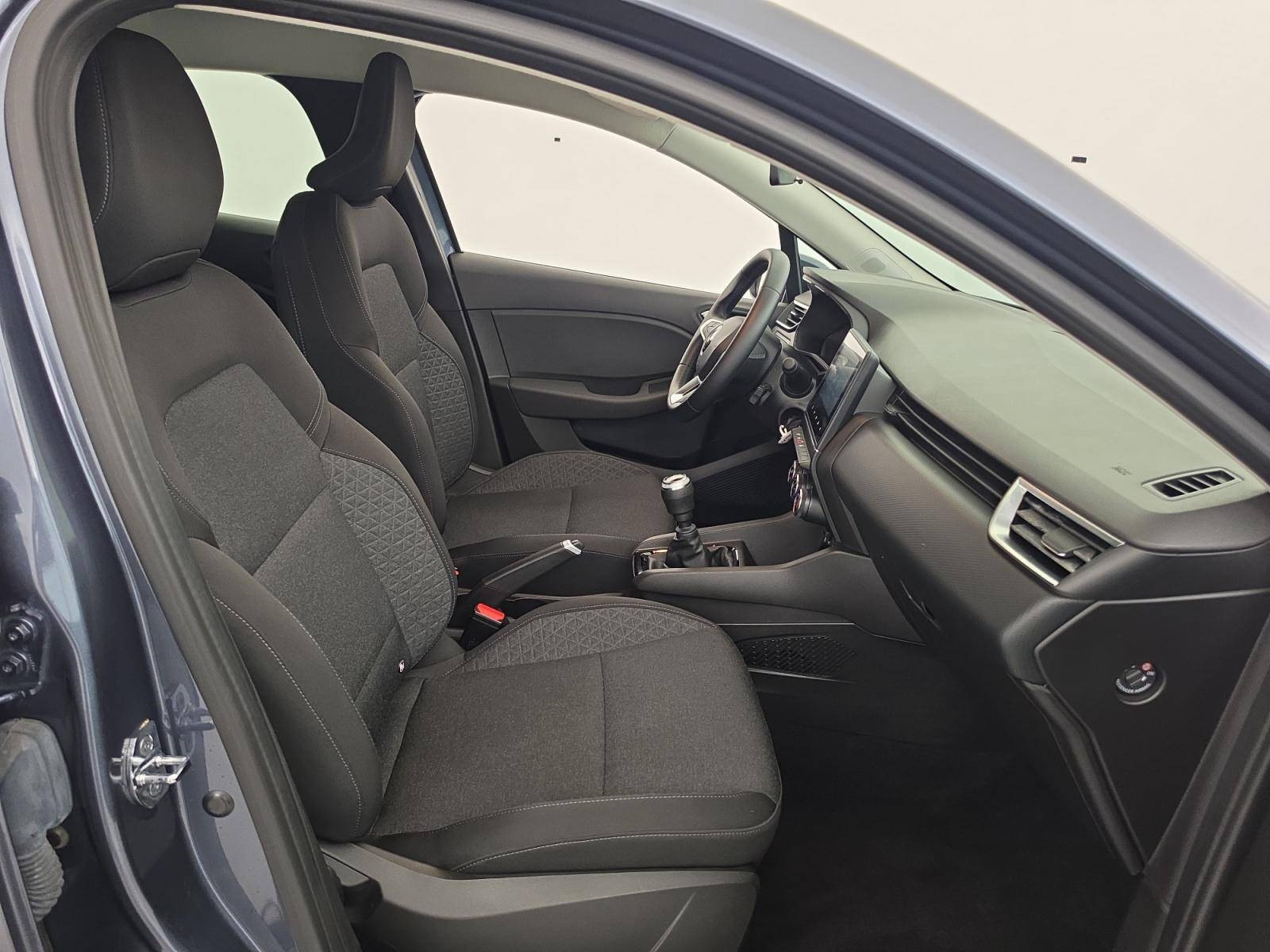 Vente en ligne Renault Clio 5 Clio TCe 90 - 21N au prix de 13 000 €