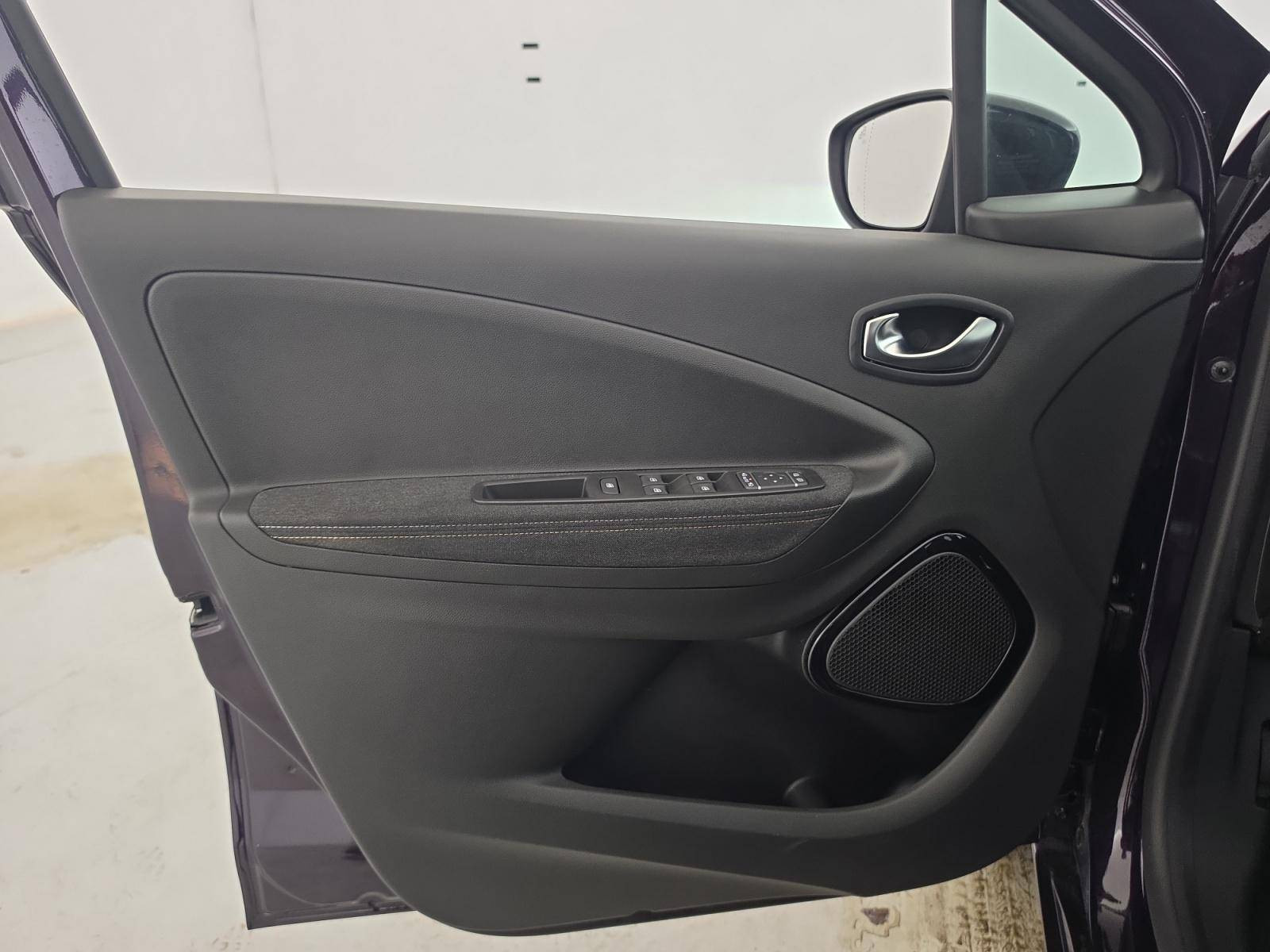 Vente en ligne Renault Zoé Zoe R135 - MY22 au prix de 19 000 €