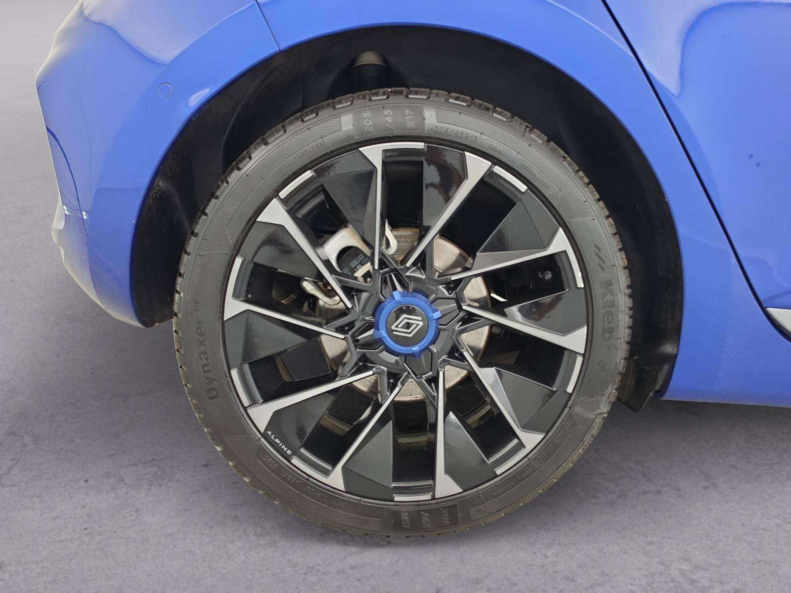 Vente en ligne Renault Clio 5 Clio E-Tech full hybrid 145 au prix de 21 200 €