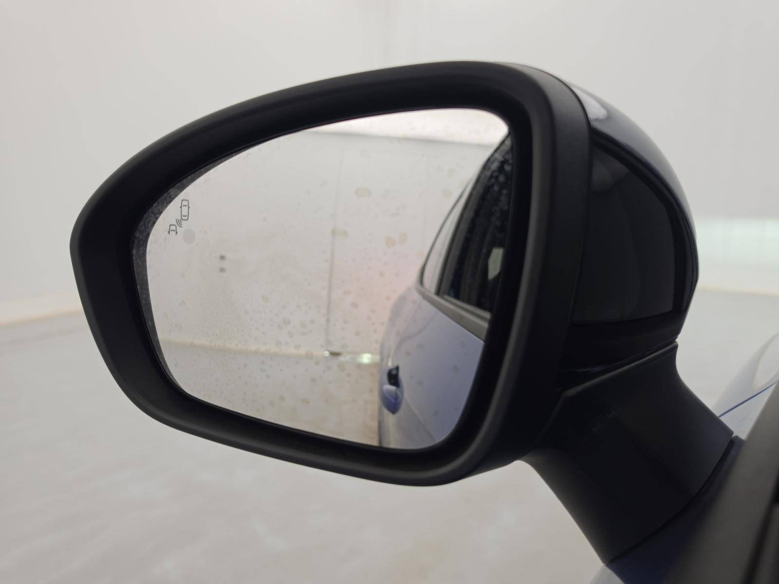 Vente en ligne Renault Clio 5 Clio E-Tech full hybrid 145 au prix de 21 200 €