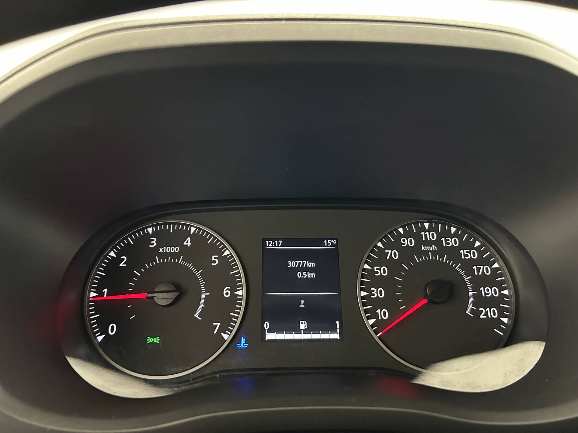 Vente en ligne Renault Master Fourgon MASTER FGN TRAC F3500 L3H3 BLUE DCI 135 au prix de 25 100 €