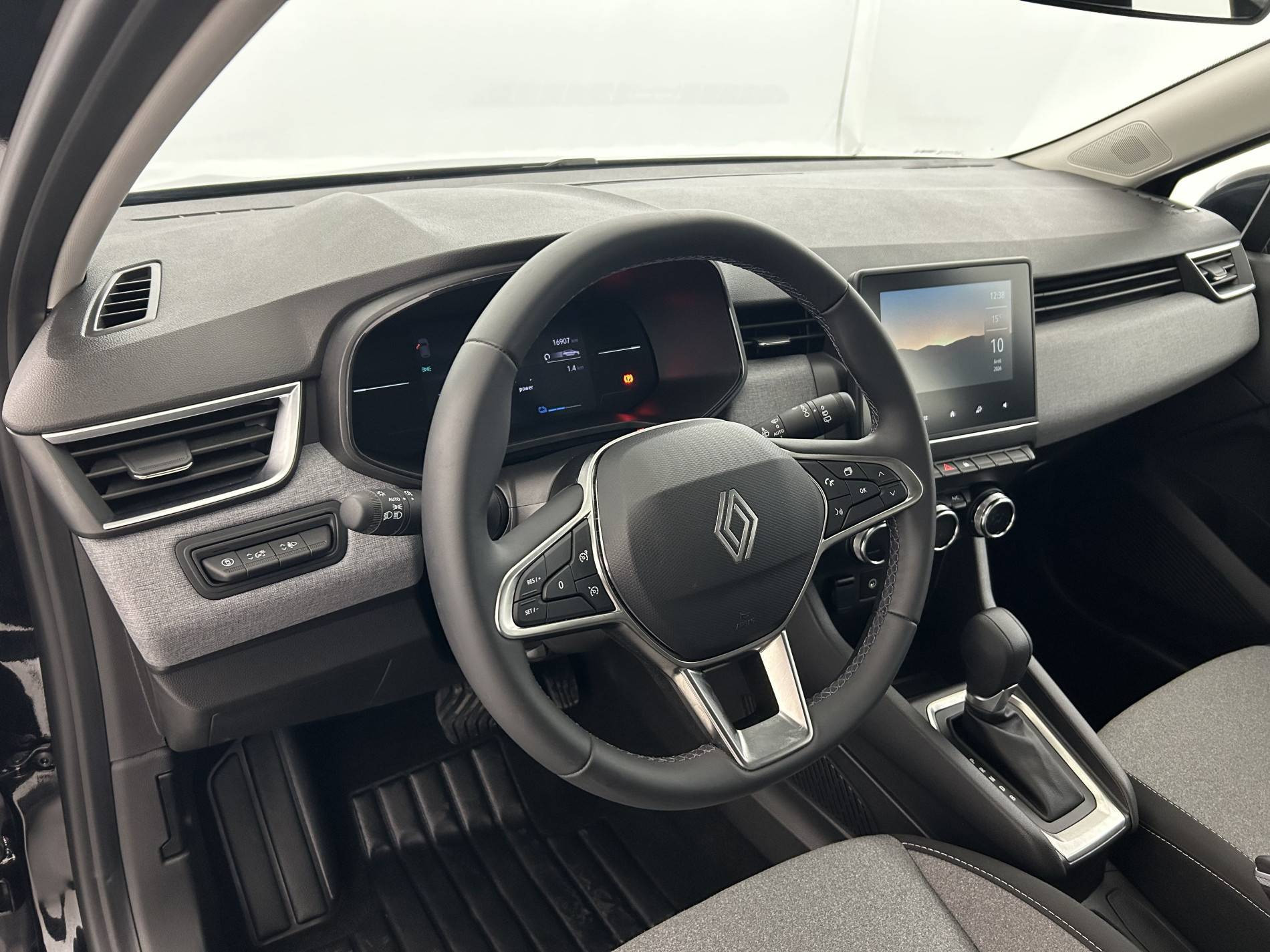 Vente en ligne Renault Clio 5 Clio E-Tech full hybrid 145 ch GSR2 au prix de 19 200 €