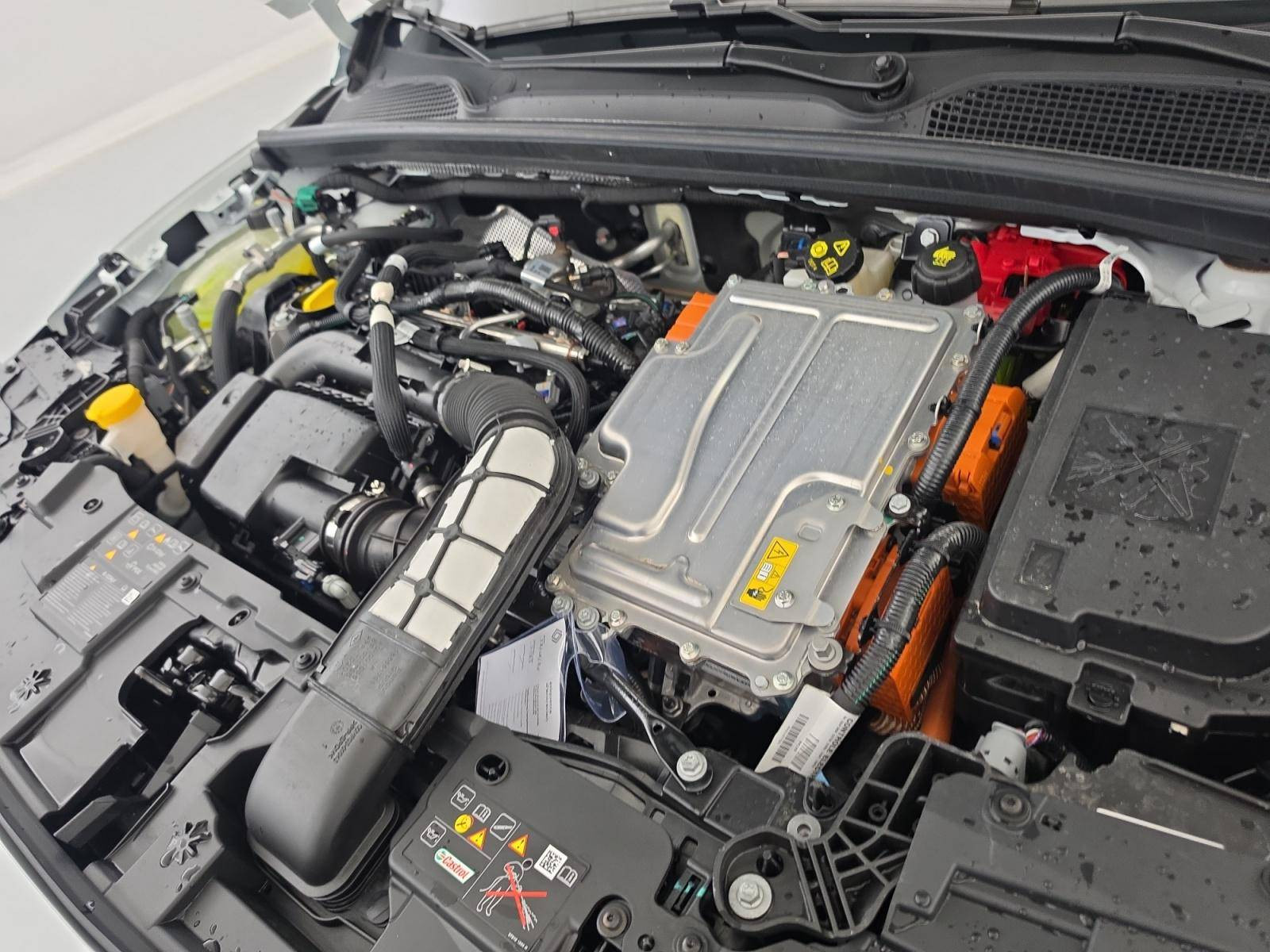 Vente en ligne Renault Clio 6 Clio E-Tech full hybrid 160 ch au prix de 28 300 €