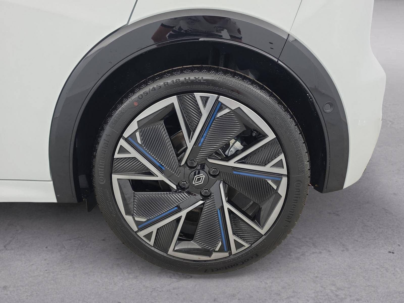 Vente en ligne Renault Clio 6 Clio E-Tech full hybrid 160 ch au prix de 28 300 €