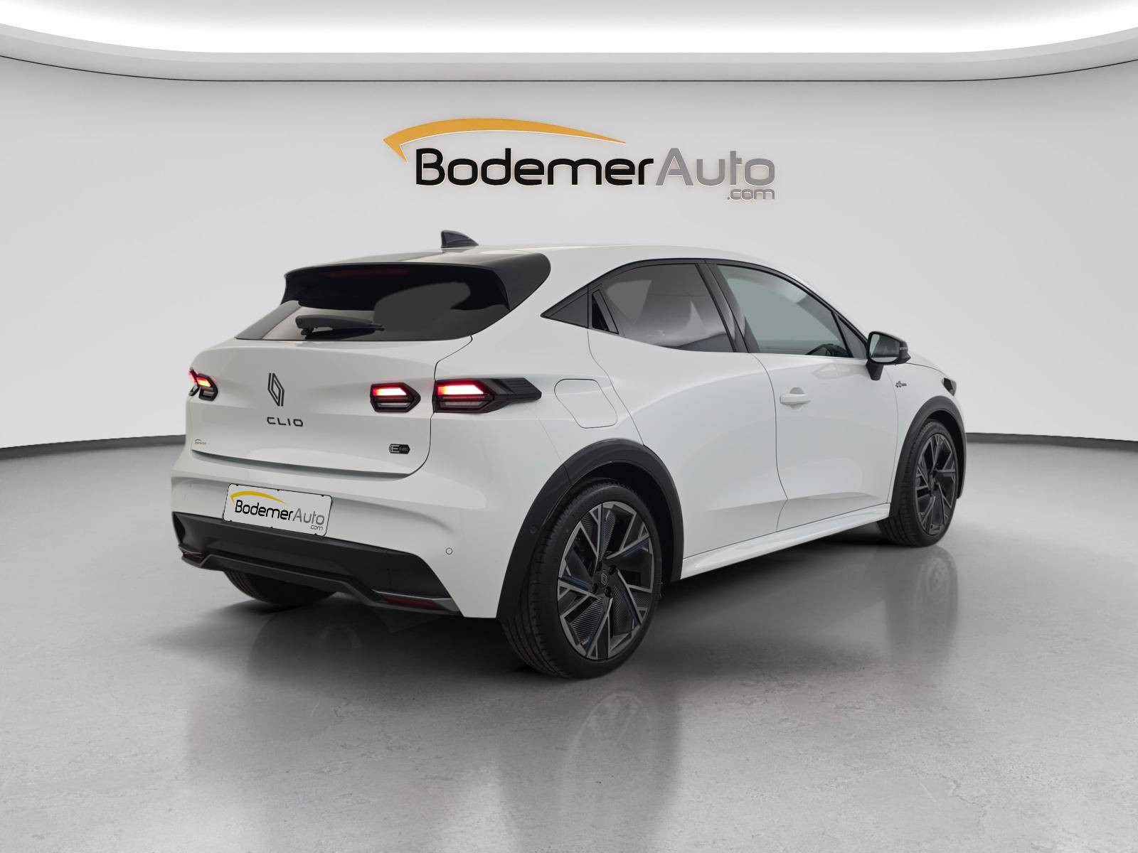 Vente en ligne Renault Clio 6 Clio E-Tech full hybrid 160 ch au prix de 28 300 €