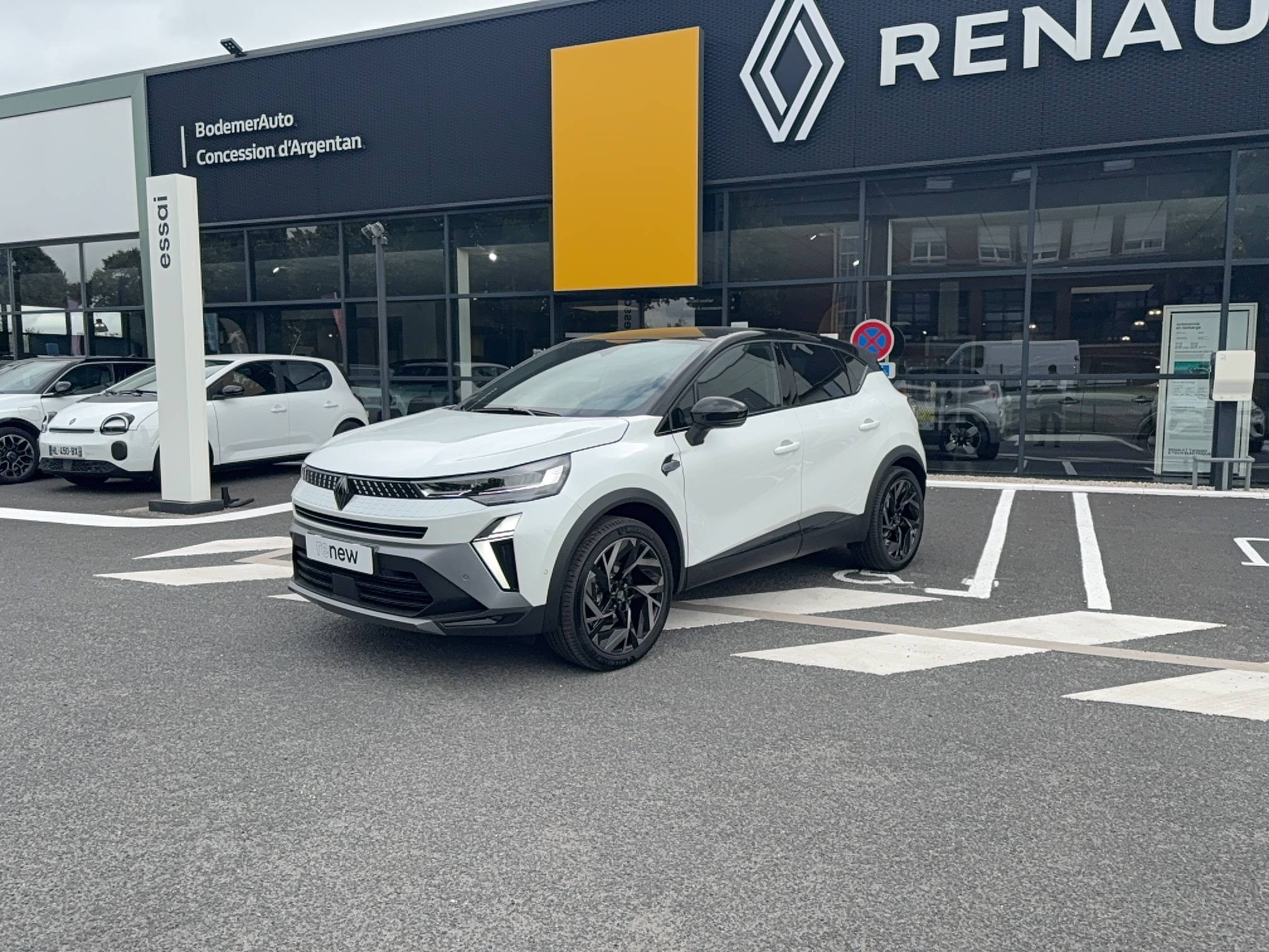 Renault Captur  E-Tech full hybrid 160 ch occasion de 2026 en vente à Argentan