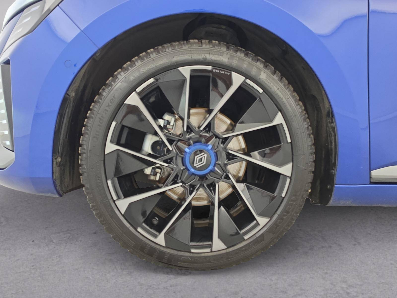 Vente en ligne Renault Clio 5 Clio E-Tech full hybrid 145 au prix de 21 200 €