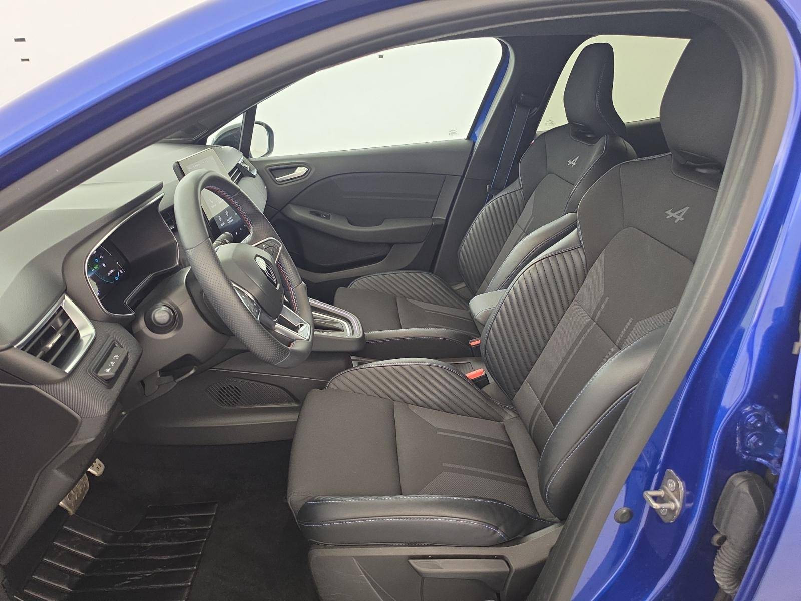 Vente en ligne Renault Clio 5 Clio E-Tech full hybrid 145 au prix de 21 200 €