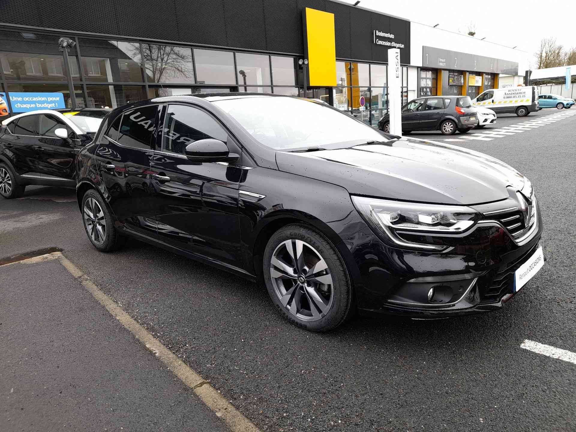 Vente en ligne Renault Megane 4 Mégane IV Berline TCe 140 FAP au prix de 16 200 €