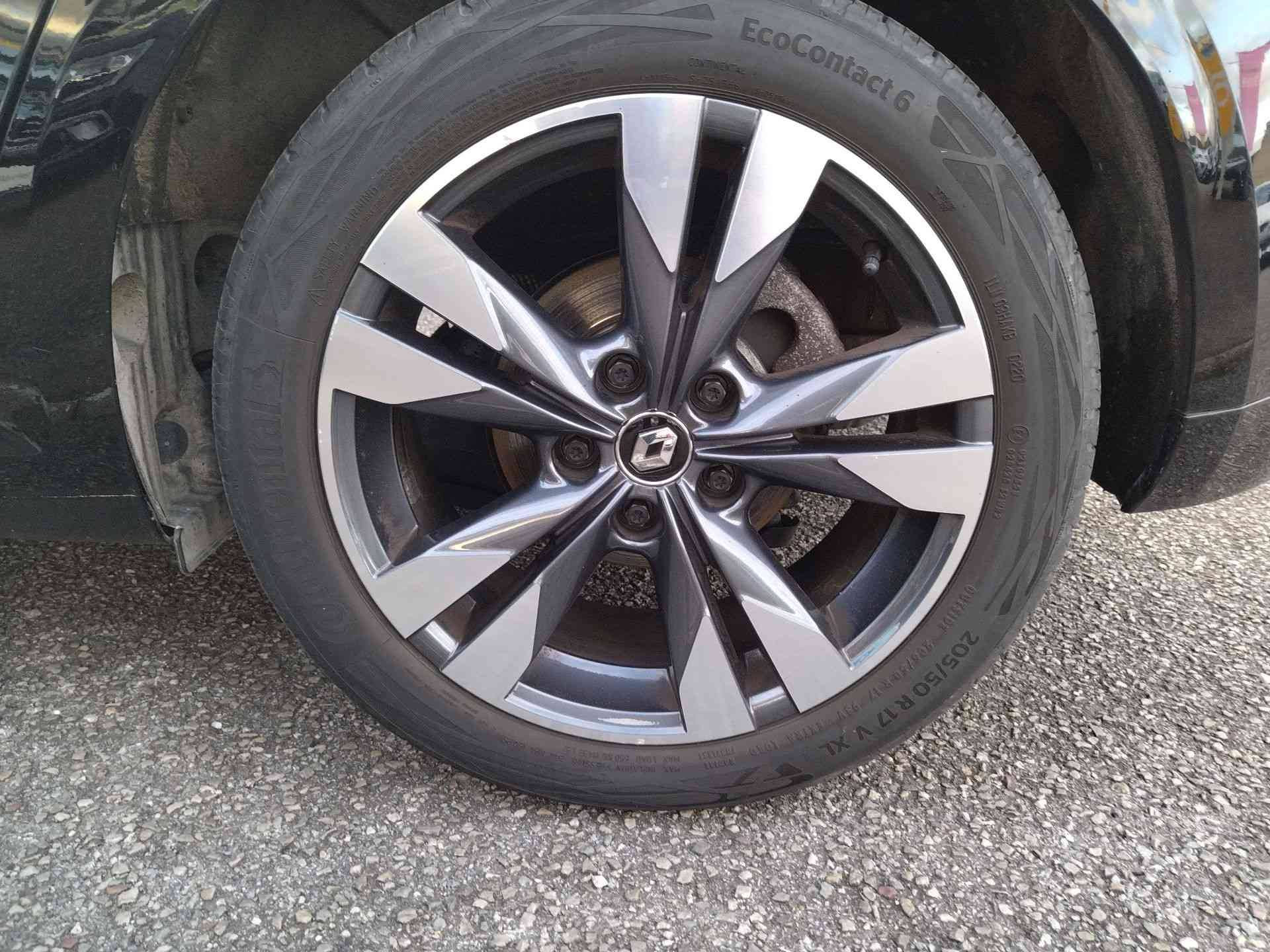 Vente en ligne Renault Megane 4 Mégane IV Berline TCe 140 FAP au prix de 16 200 €