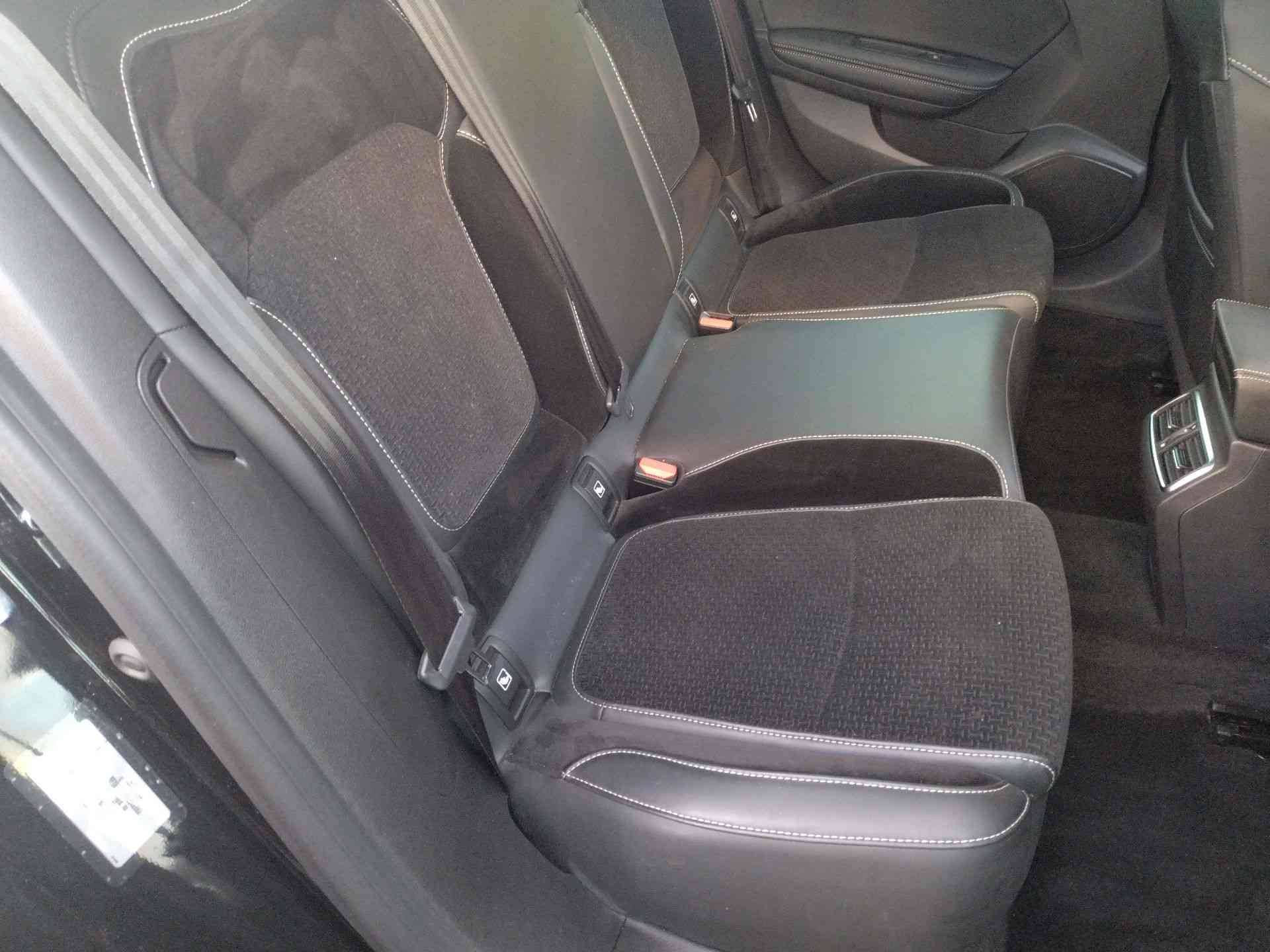 Vente en ligne Renault Megane 4 Mégane IV Berline TCe 140 FAP au prix de 16 200 €