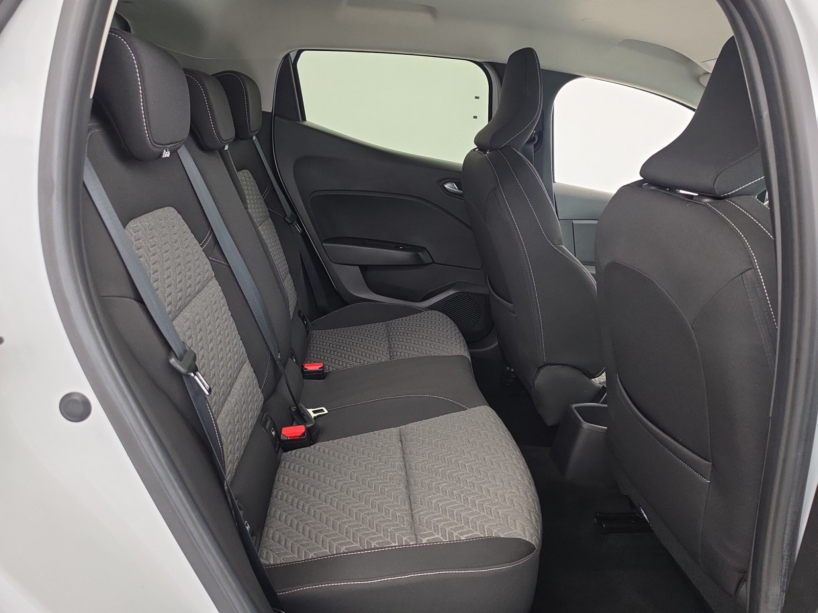 Vente en ligne Renault Clio 5 Clio TCe 90 au prix de 14 490 €