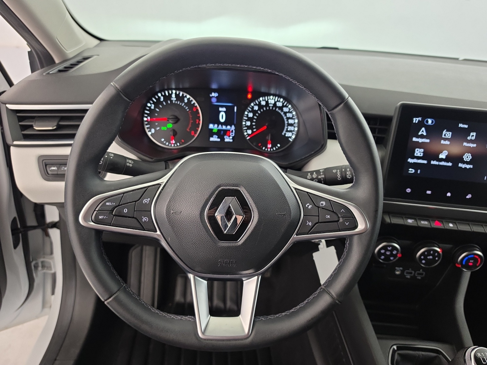 Vente en ligne Renault Clio 5 Clio TCe 90 au prix de 14 490 €