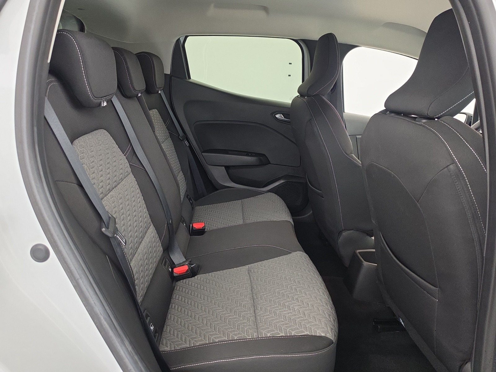Vente en ligne Renault Clio 5 Clio TCe 90 au prix de 14 490 €