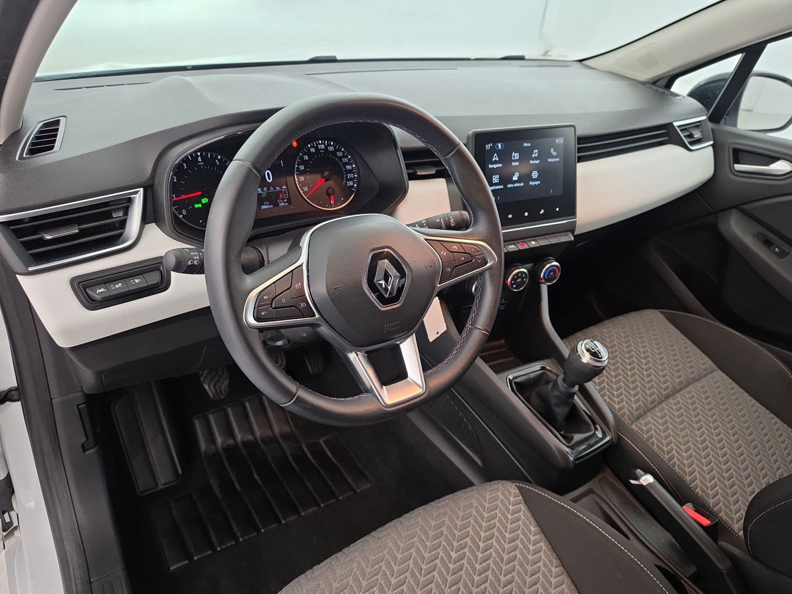 Vente en ligne Renault Clio 5 Clio TCe 90 au prix de 14 490 €