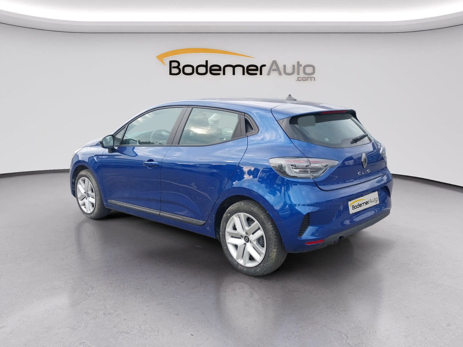 Vente en ligne Renault Clio 5 Clio Blue dCi 100 ch GSR2 au prix de 17 499 €