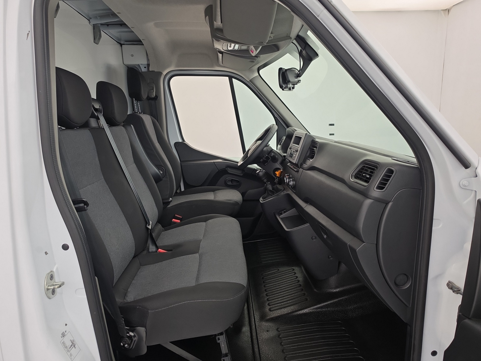 Vente en ligne Renault Master 3 Châssis Cabine MASTER PHC TRAC F3500 L3H1 BLUE DCI 145 EURO VI au prix de 30 999 €
