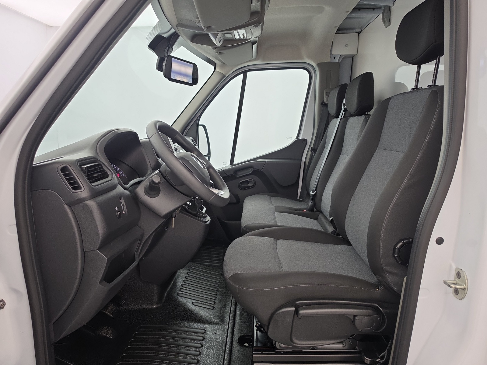 Vente en ligne Renault Master 3 Châssis Cabine MASTER PHC TRAC F3500 L3H1 BLUE DCI 145 EURO VI au prix de 30 999 €
