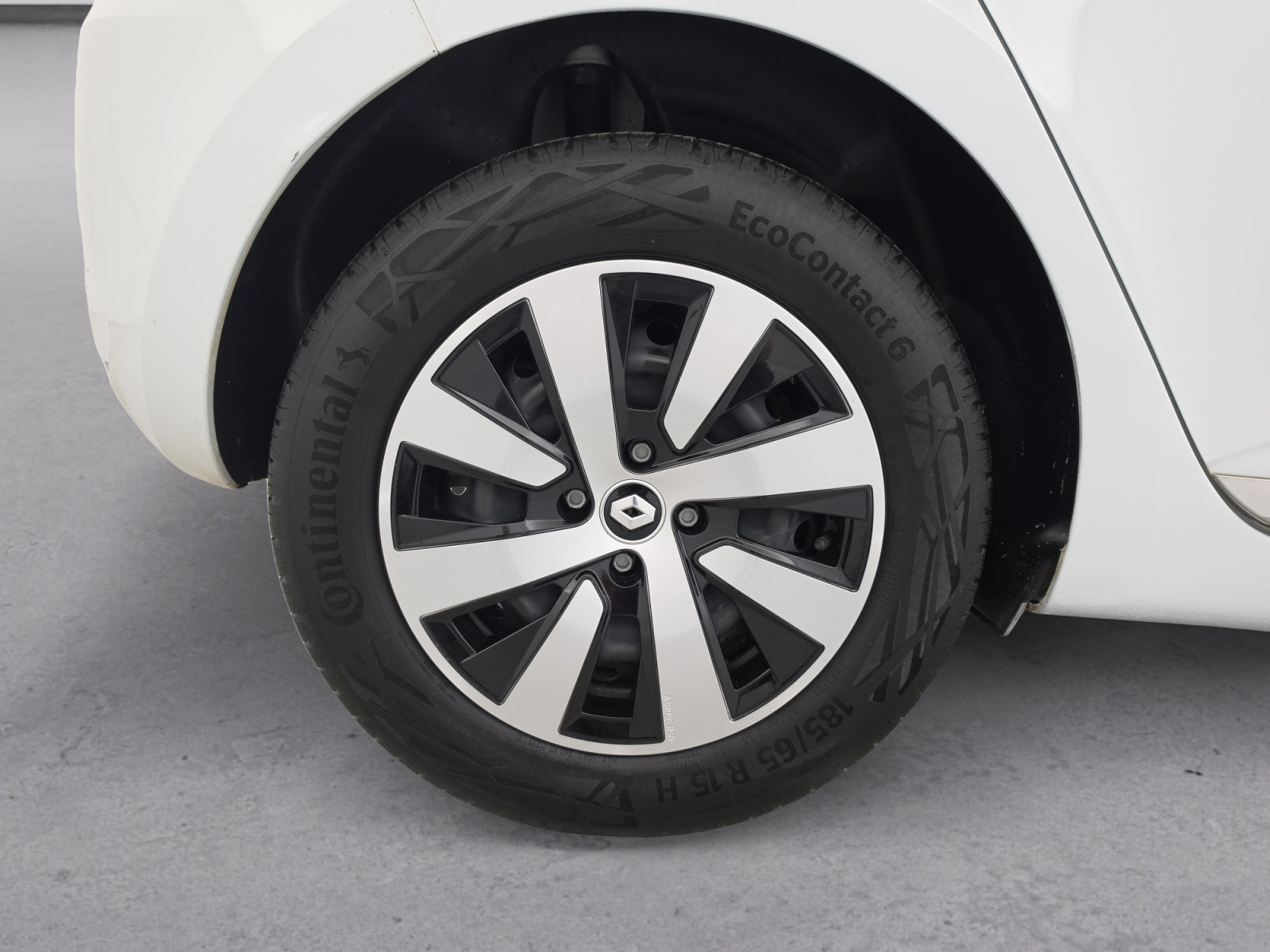 Vente en ligne Renault Clio 5 Clio TCe 90 au prix de 14 290 €