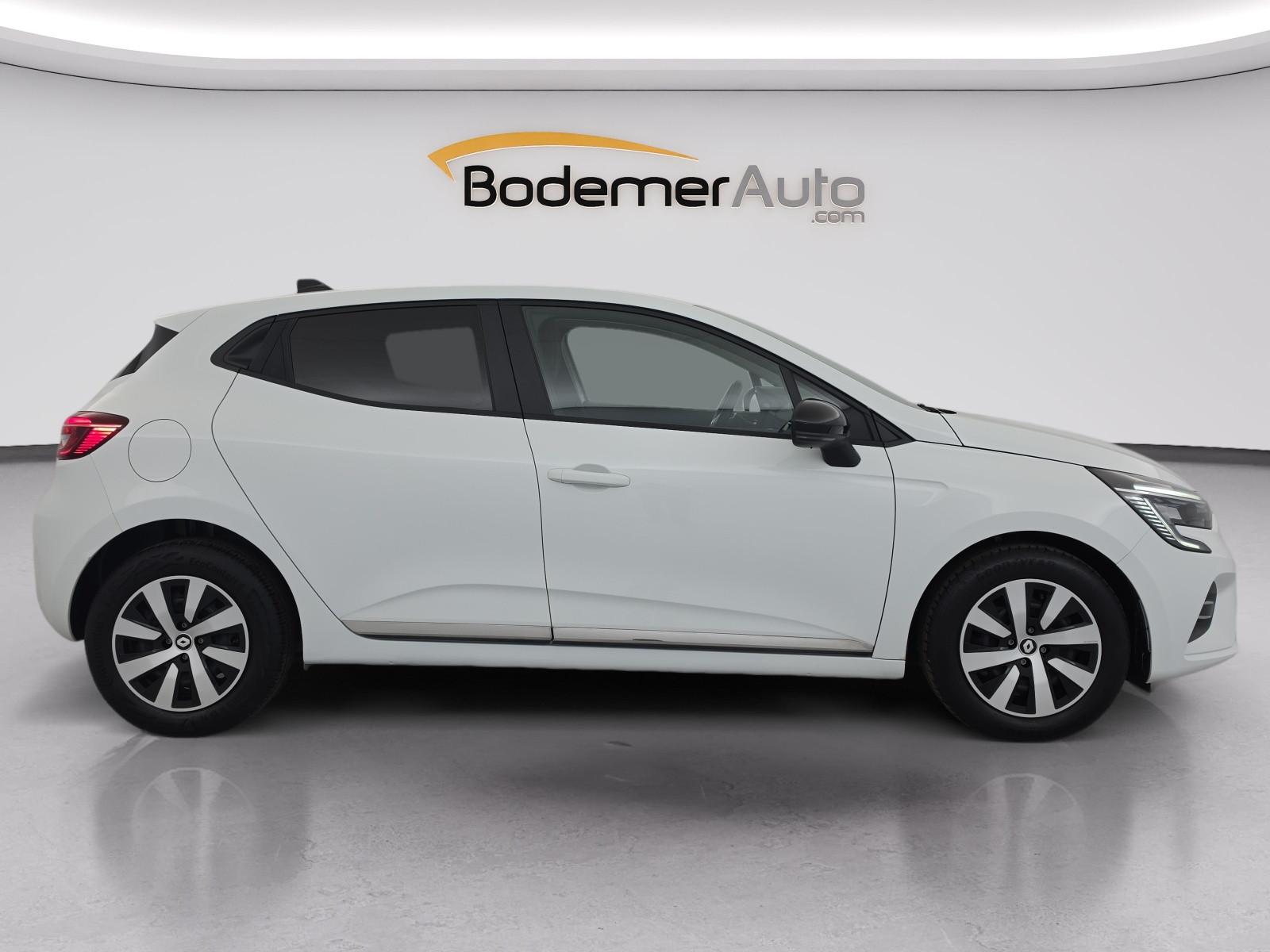 Vente en ligne Renault Clio 5 Clio TCe 90 au prix de 14 290 €
