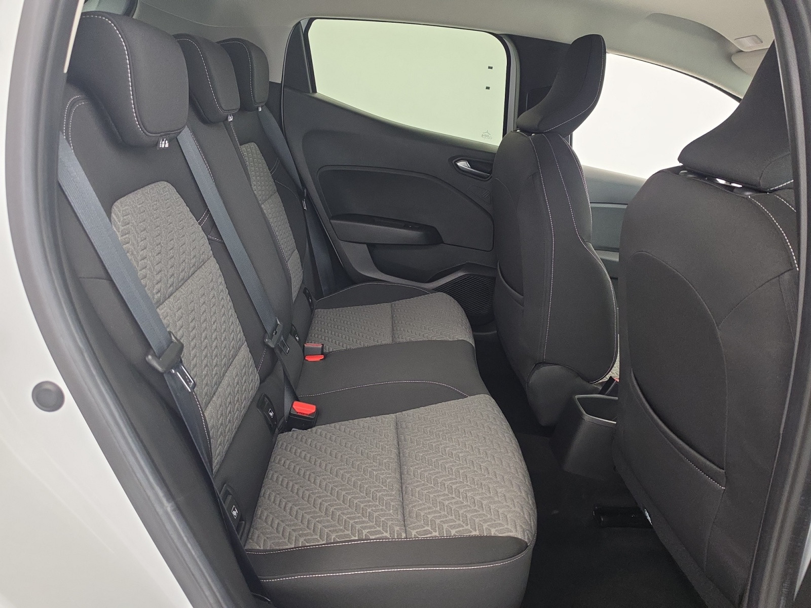 Vente en ligne Renault Clio 5 Clio TCe 90 au prix de 14 290 €