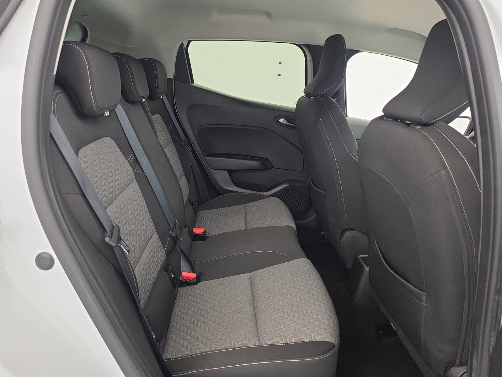 Vente en ligne Renault Clio 5 Clio TCe 90 au prix de 14 399 €