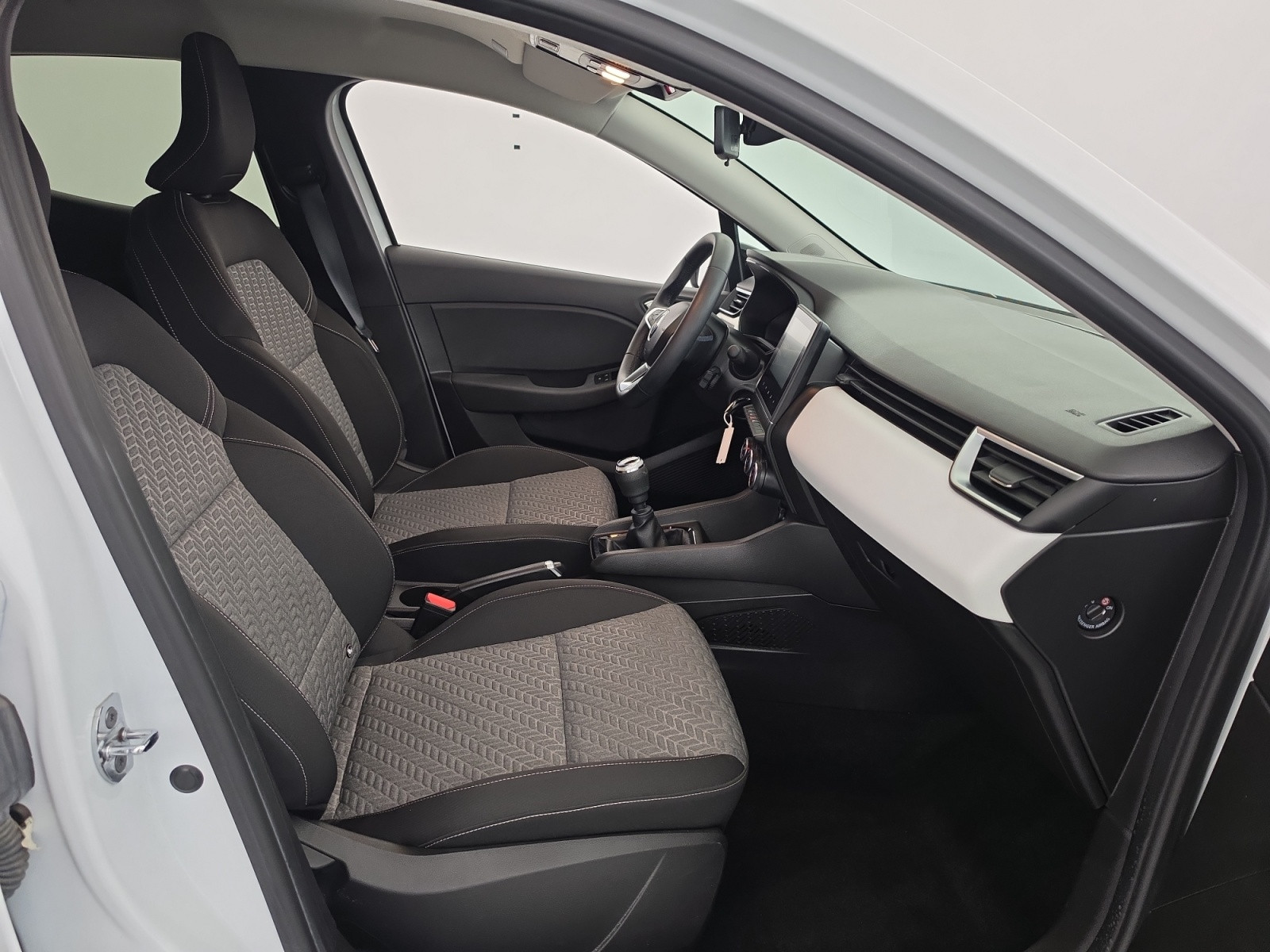 Vente en ligne Renault Clio 5 Clio TCe 90 au prix de 14 490 €