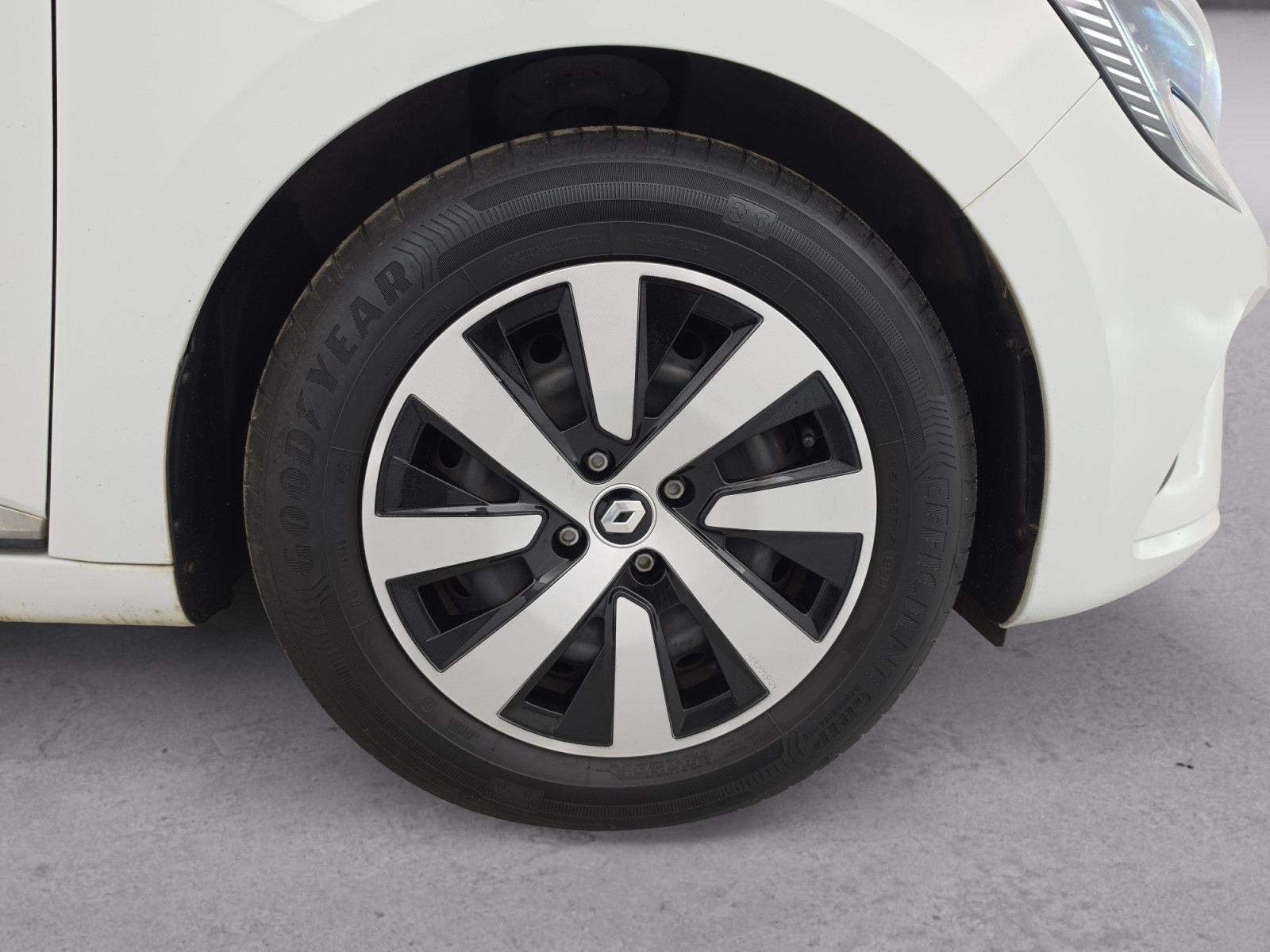 Vente en ligne Renault Clio 5 Clio TCe 90 au prix de 14 490 €