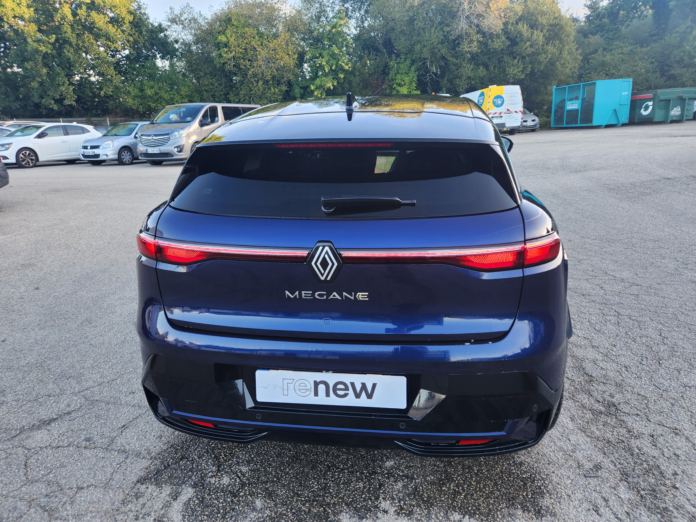 Vente en ligne Renault Megane E-Tech  EV60 220 ch super charge au prix de 23 999 €
