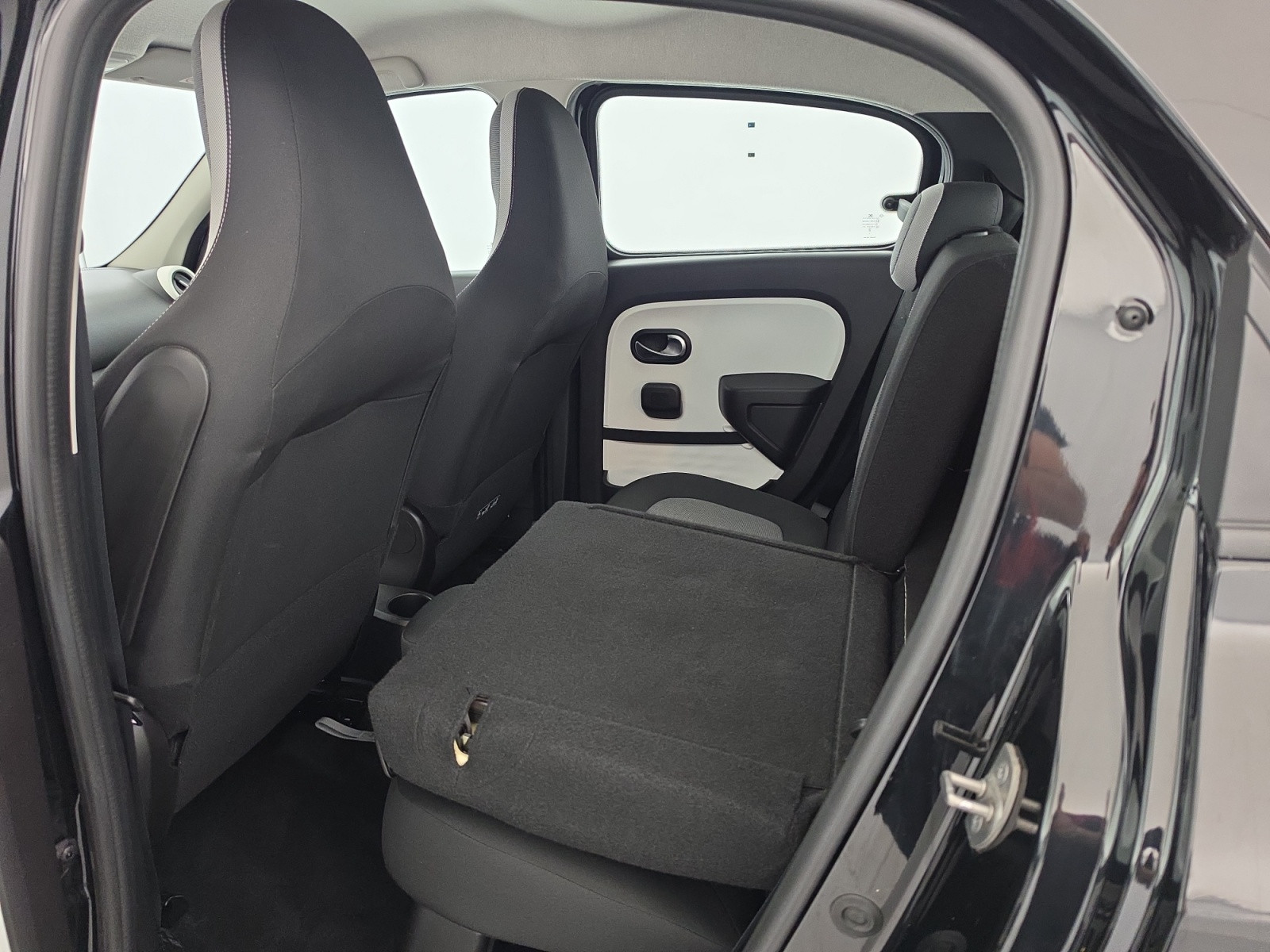 Vente en ligne Renault Twingo 3  SCe 65 au prix de 12 999 €