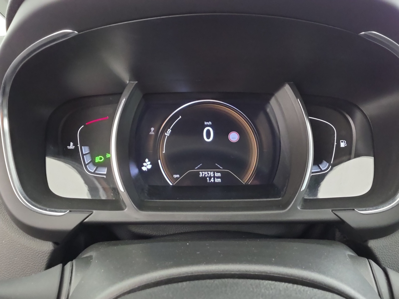 Vente en ligne Renault Scenic 4 Scenic TCe 115 FAP au prix de 14 999 €