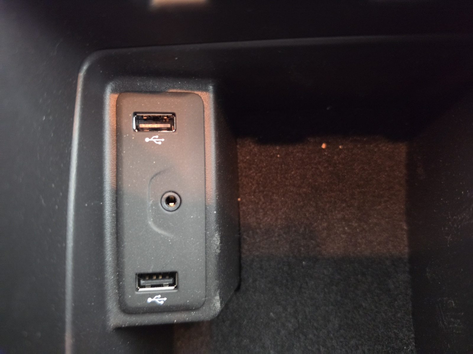 Vente en ligne Renault Scenic 4 Scenic TCe 115 FAP au prix de 14 999 €