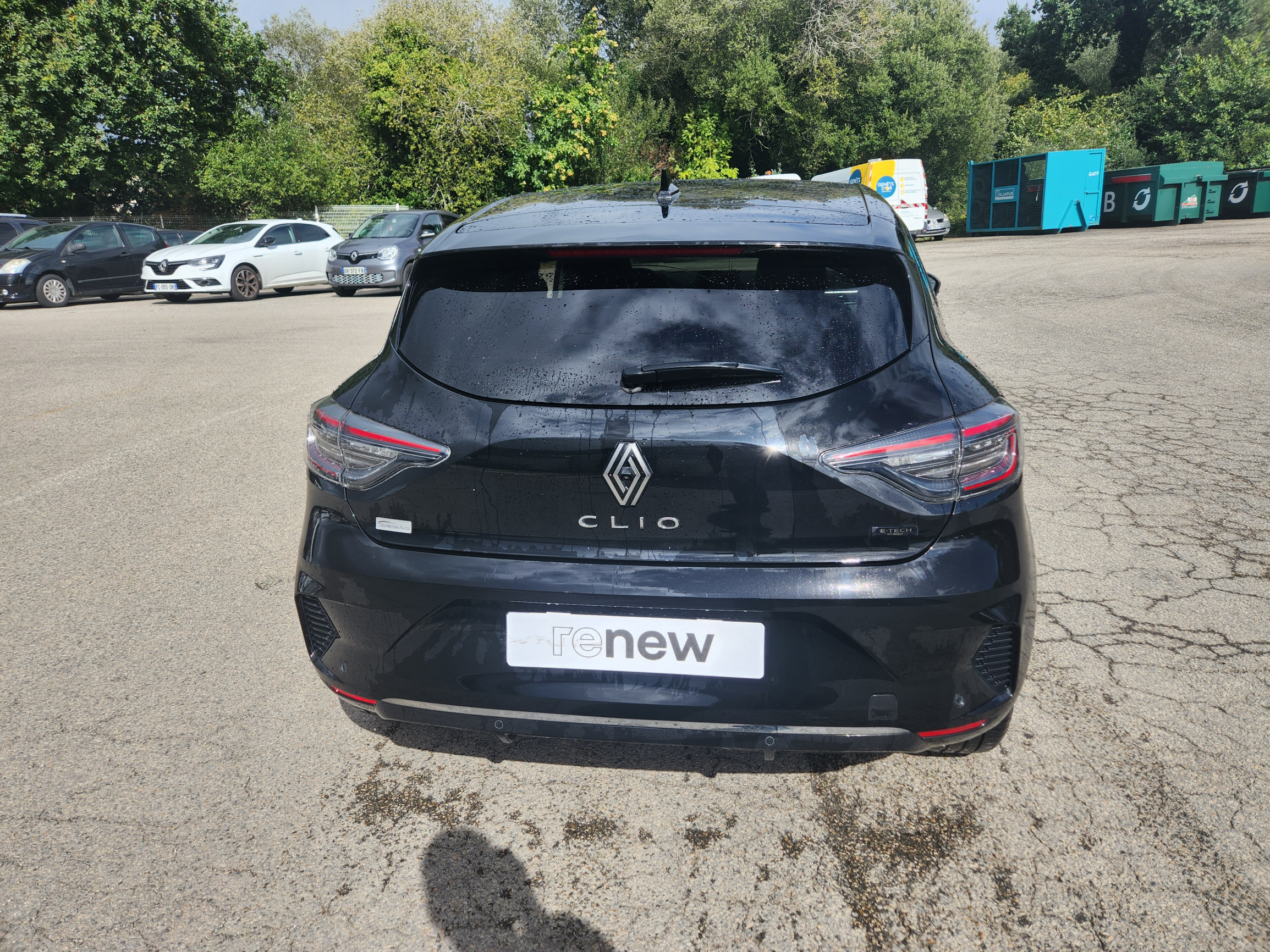 Vente en ligne Renault Clio 5 Clio E-Tech full hybrid 145 au prix de 18 499 €