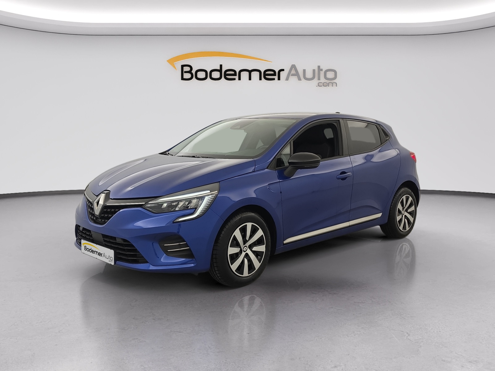 Renault Clio 5 Clio TCe 90 occasion de 2023 en vente à Morlaix