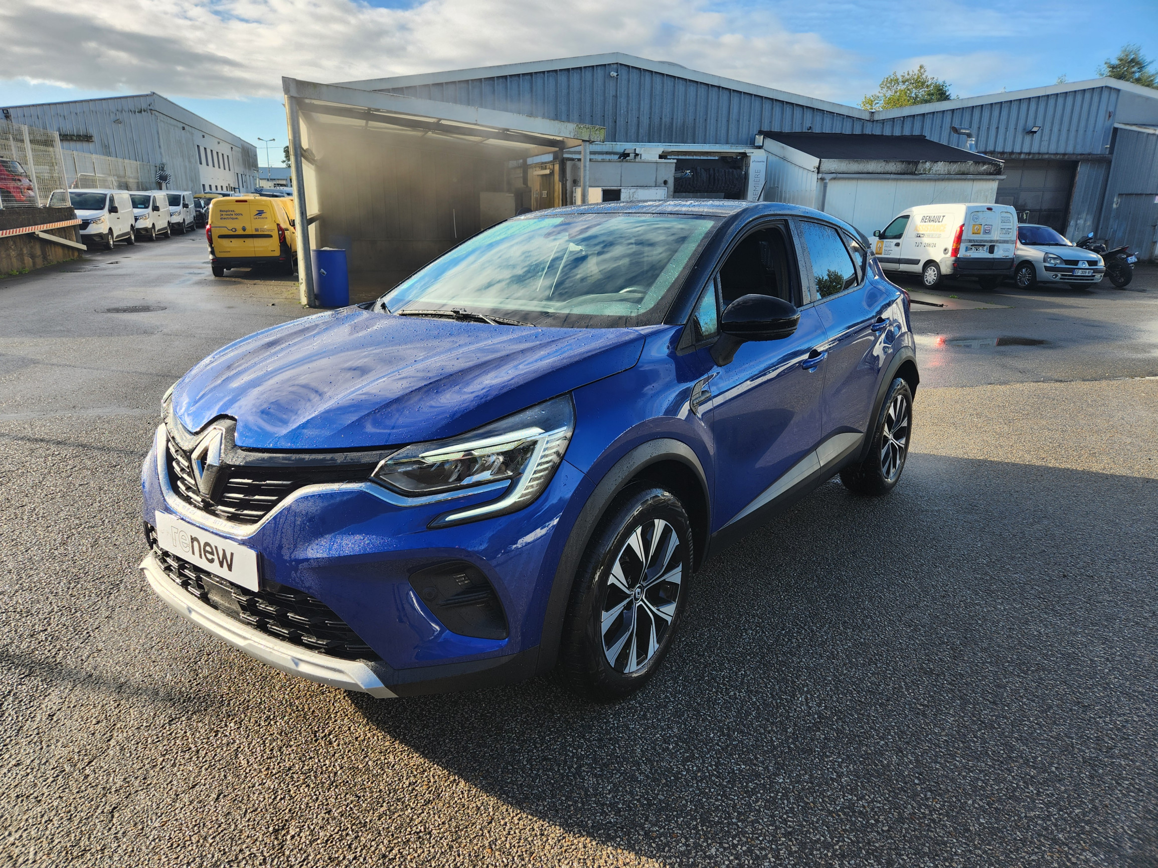 Renault Captur  TCe 100 GPL occasion de 2023 en vente à Morlaix