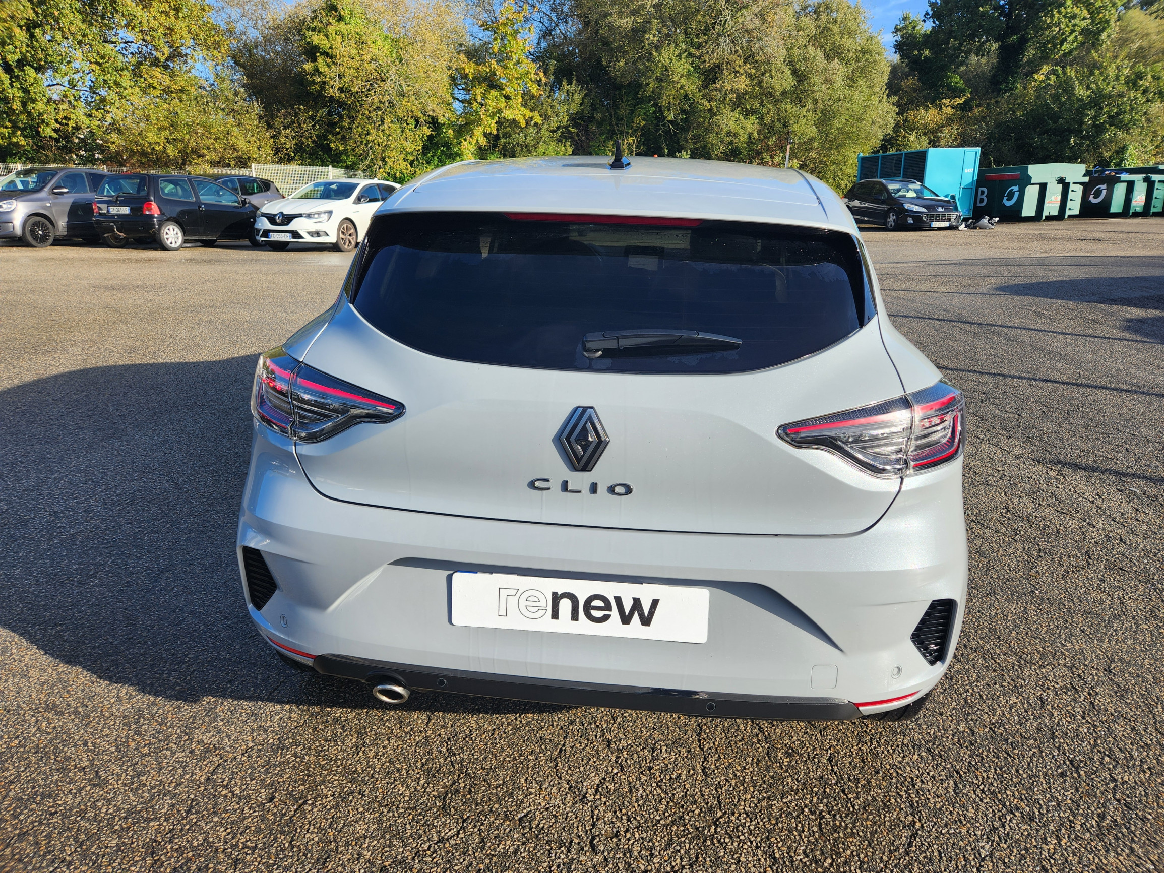 Vente en ligne Renault Clio 5 Clio TCe 90 au prix de 16 899 €