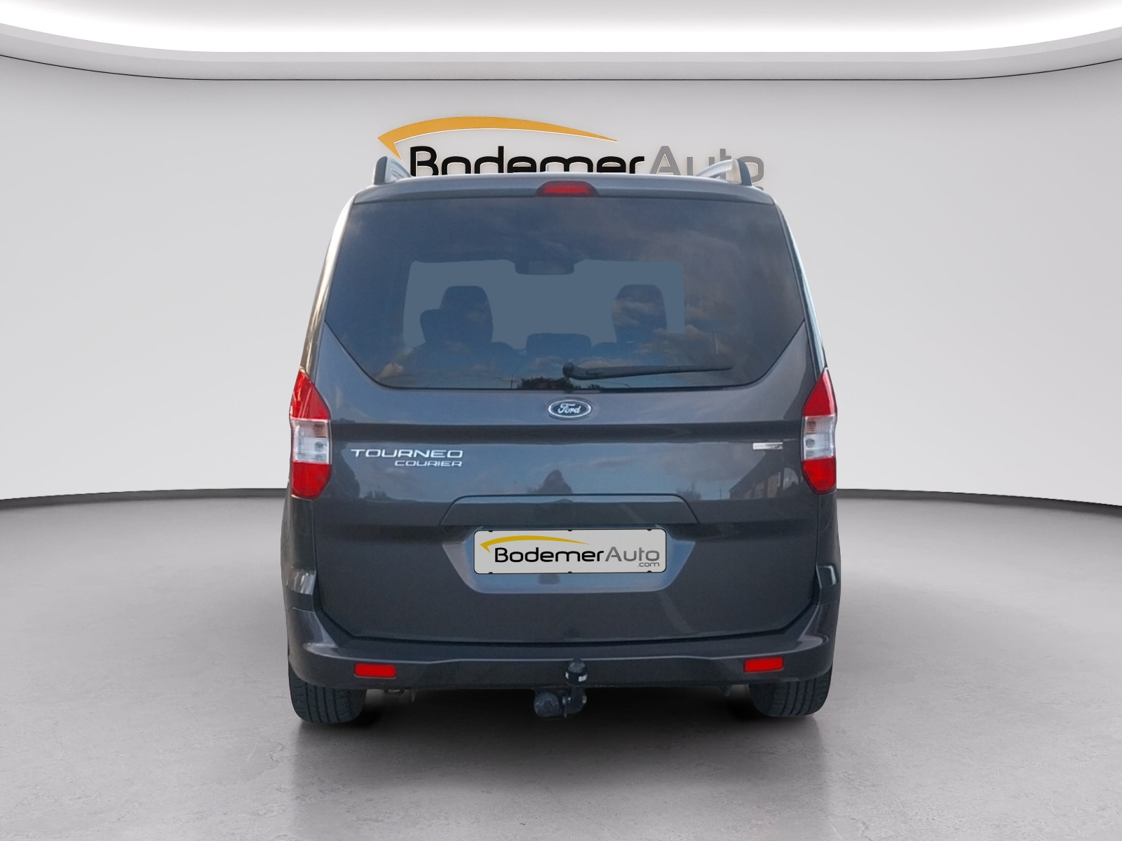 Vente en ligne Ford Tourneo Courier  1.0 EcoBoost 100 au prix de 12 999 €
