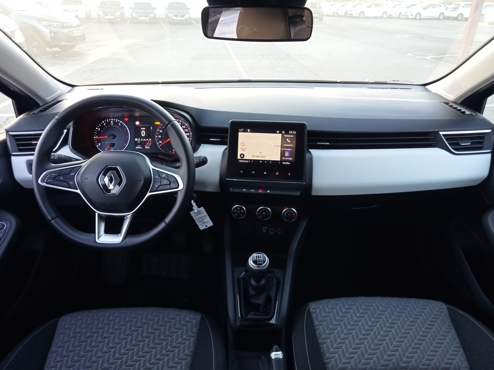 Vente en ligne Renault Clio 5 Clio TCe 90 au prix de 14 990 €
