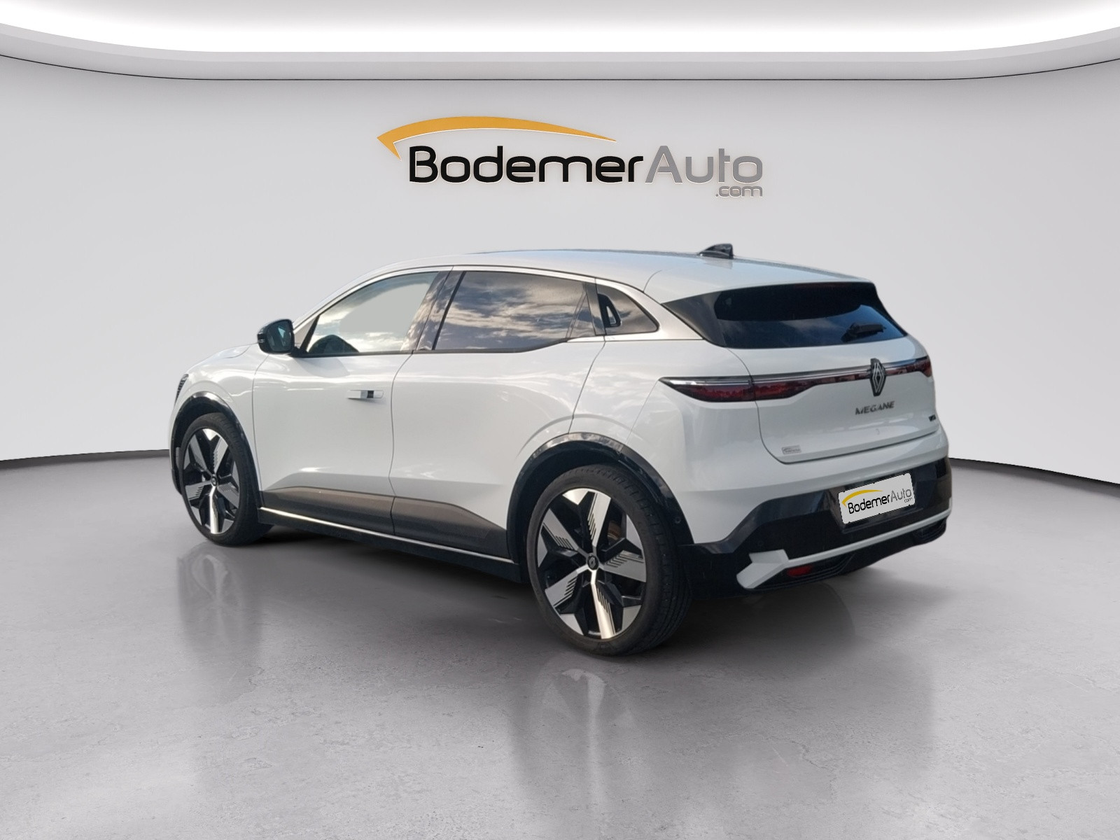 Vente en ligne Renault Megane E-Tech  EV60 220 ch super charge au prix de 26 999 €