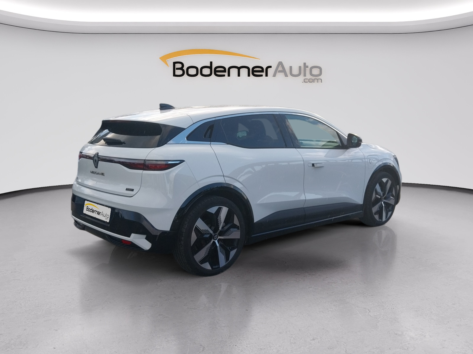 Vente en ligne Renault Megane E-Tech  EV60 220 ch super charge au prix de 26 999 €