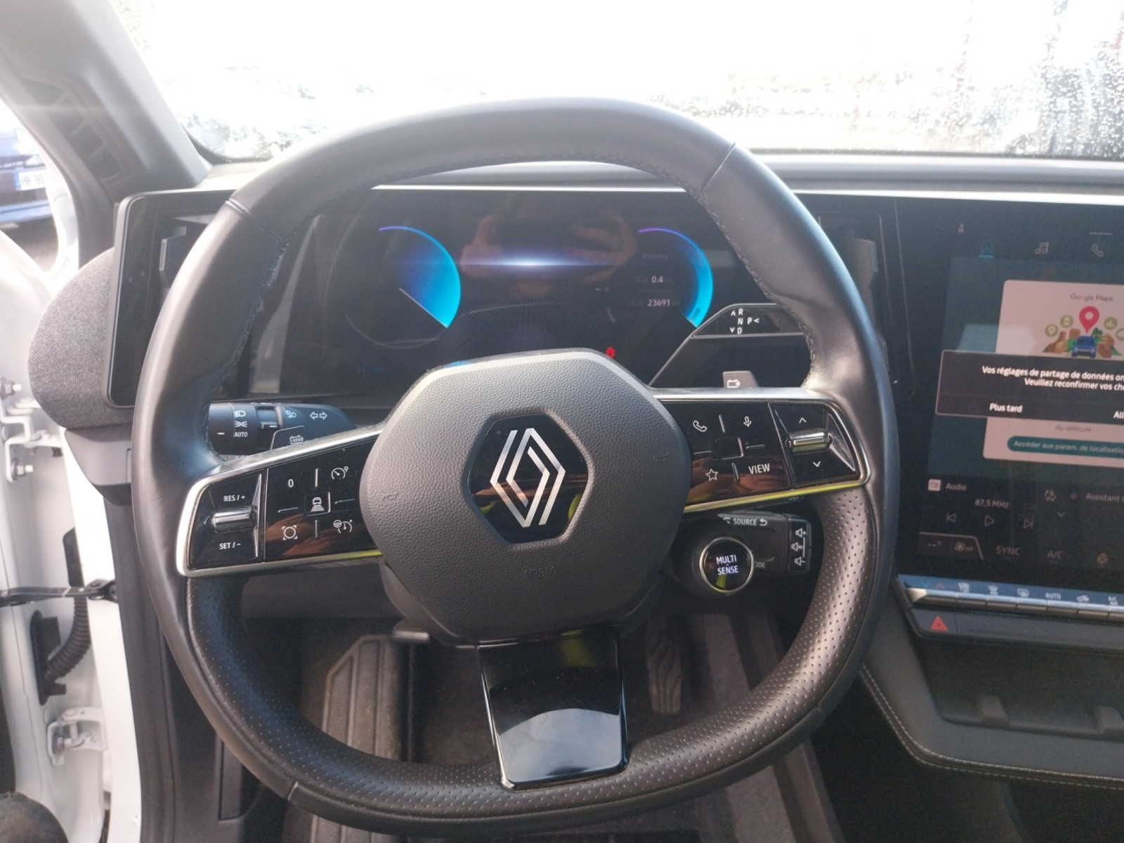 Vente en ligne Renault Megane E-Tech  EV60 220 ch super charge au prix de 26 999 €