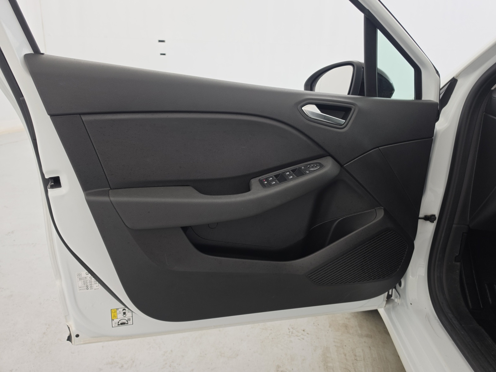 Vente en ligne Renault Clio 5 Clio TCe 90 au prix de 14 290 €