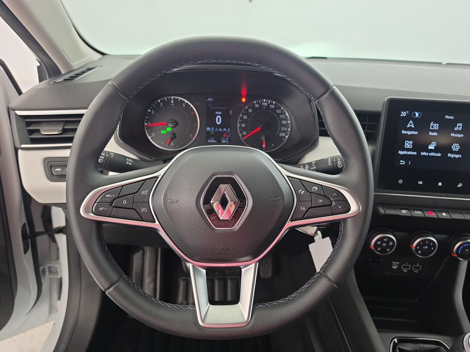 Vente en ligne Renault Clio 5 Clio TCe 90 au prix de 14 290 €