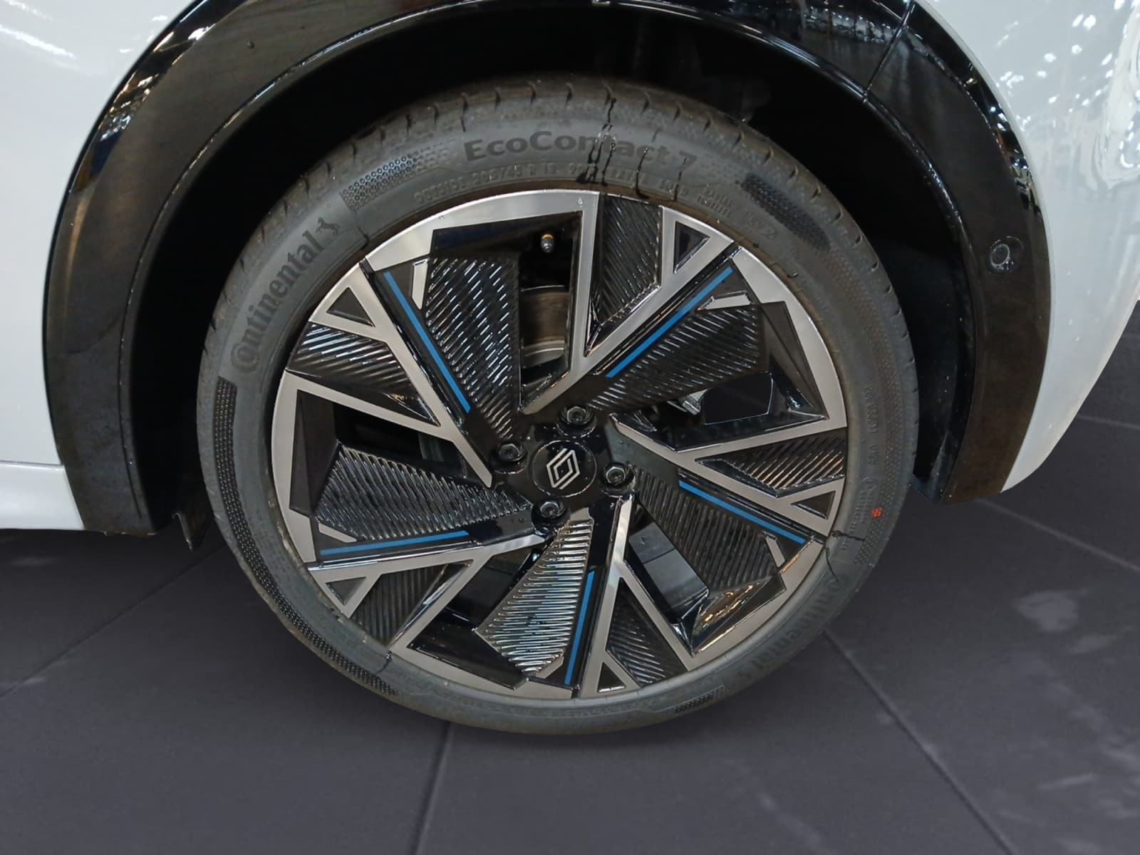 Vente en ligne Renault Clio 6 Clio TCe 115 ch EDC au prix de 26 499 €