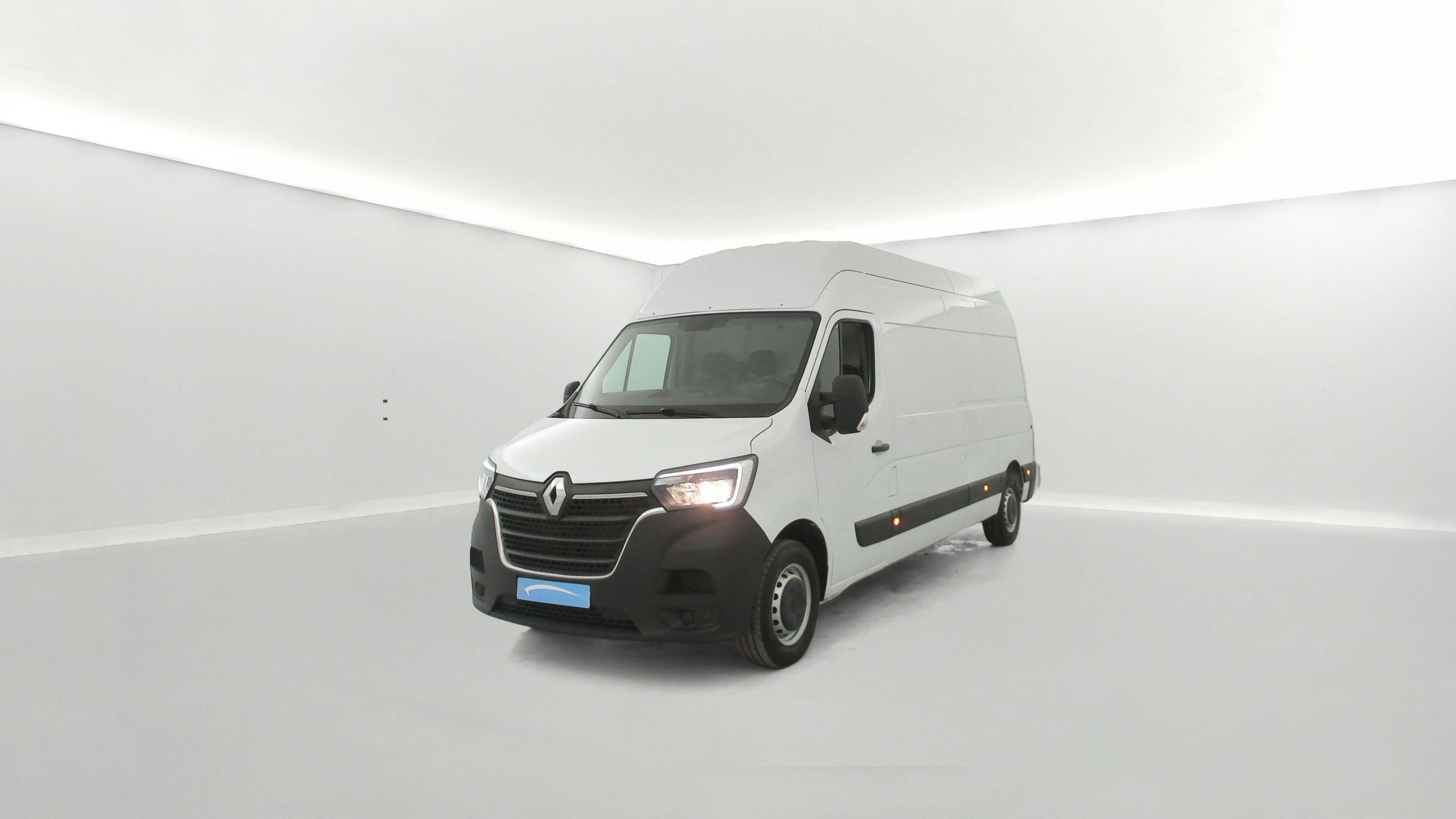 Renault Master Fourgon MASTER FGN TRAC F3500 L3H3 BLUE DCI 135 occasion de 2024 en vente à Morlaix